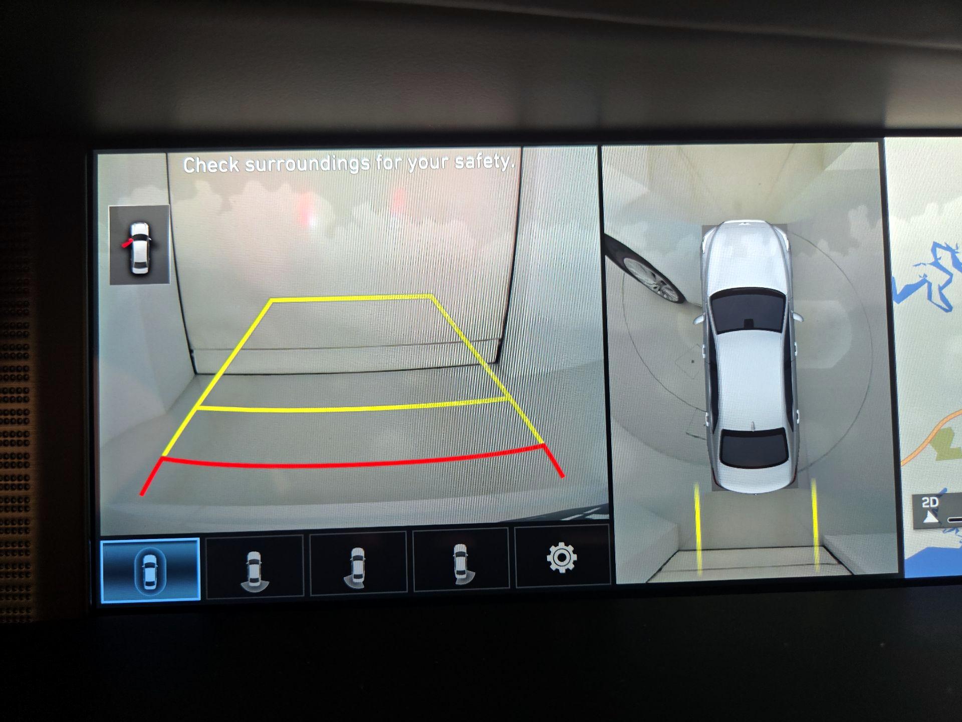 Thumbnail: 2017 Genesis G90 - 15