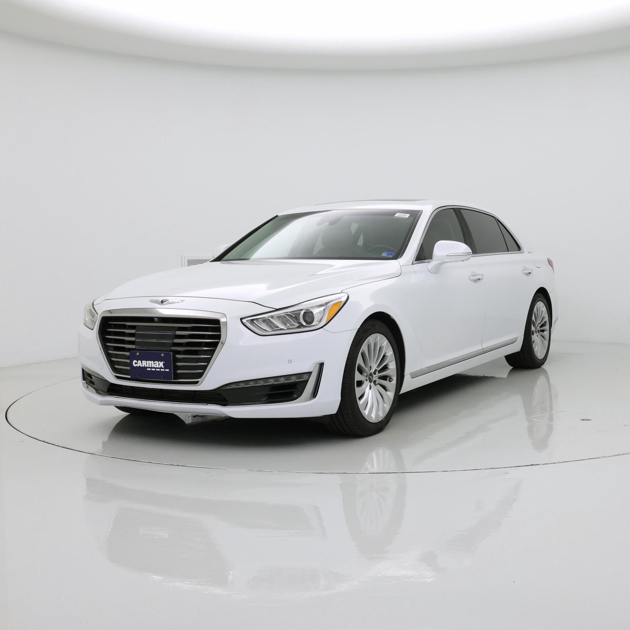 Thumbnail: 2017 Genesis G90 - 4
