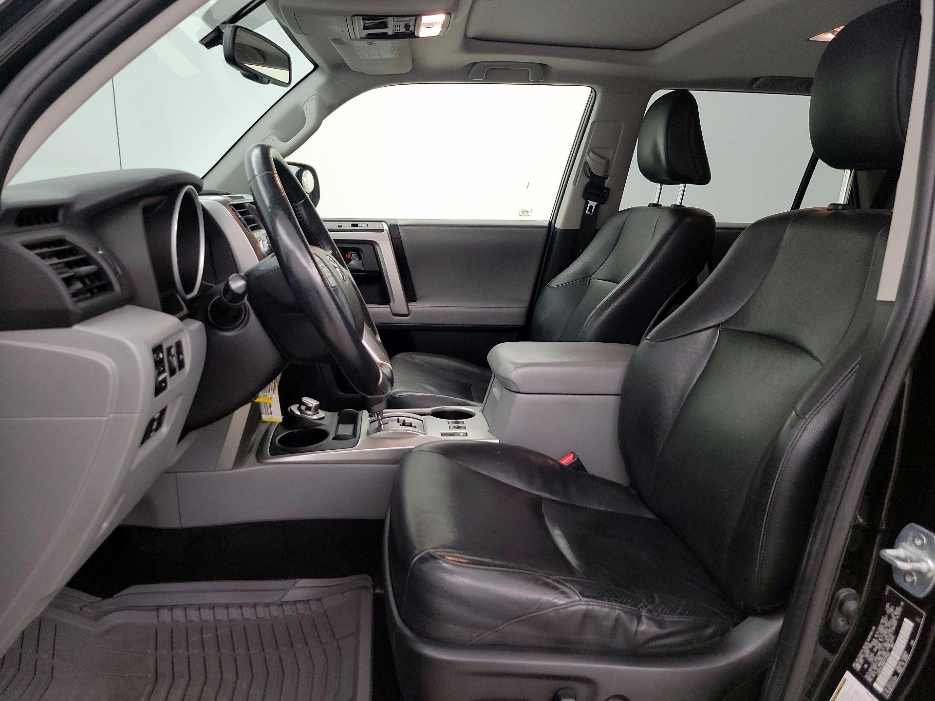 Thumbnail: 2013 Toyota 4Runner - 11