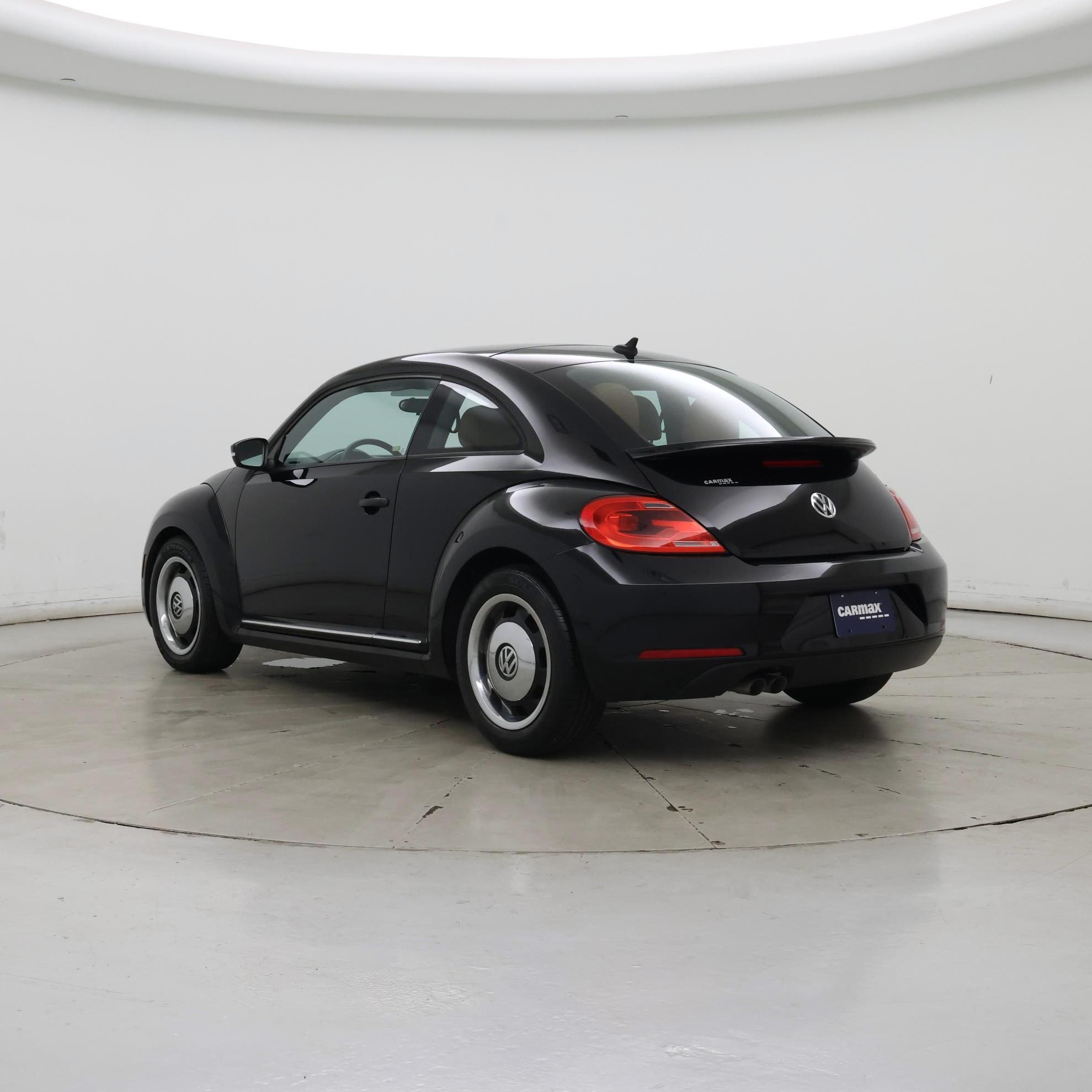 Thumbnail: 2015 Volkswagen Beetle - 2