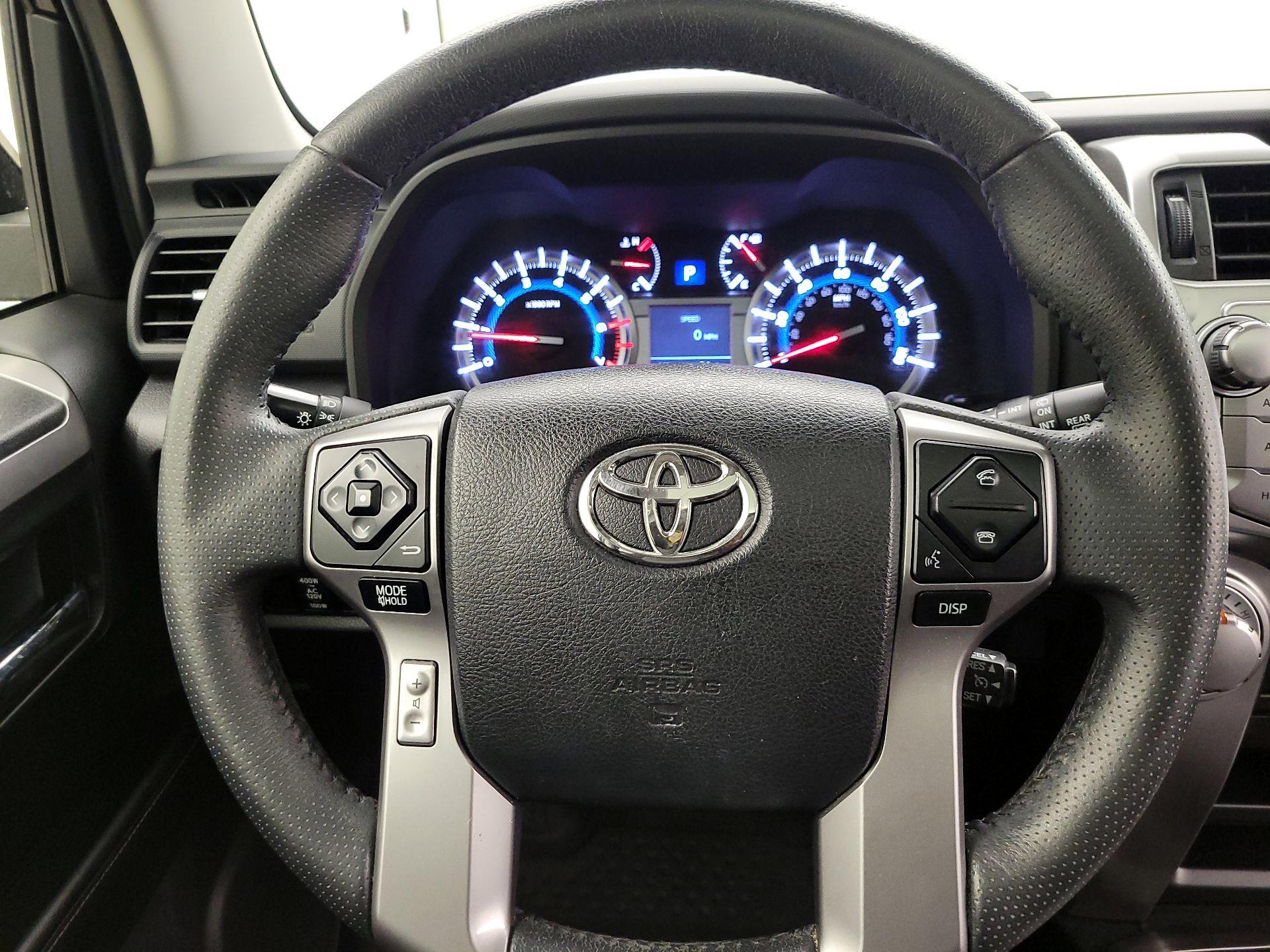 Thumbnail: 2019 Toyota 4Runner - 10