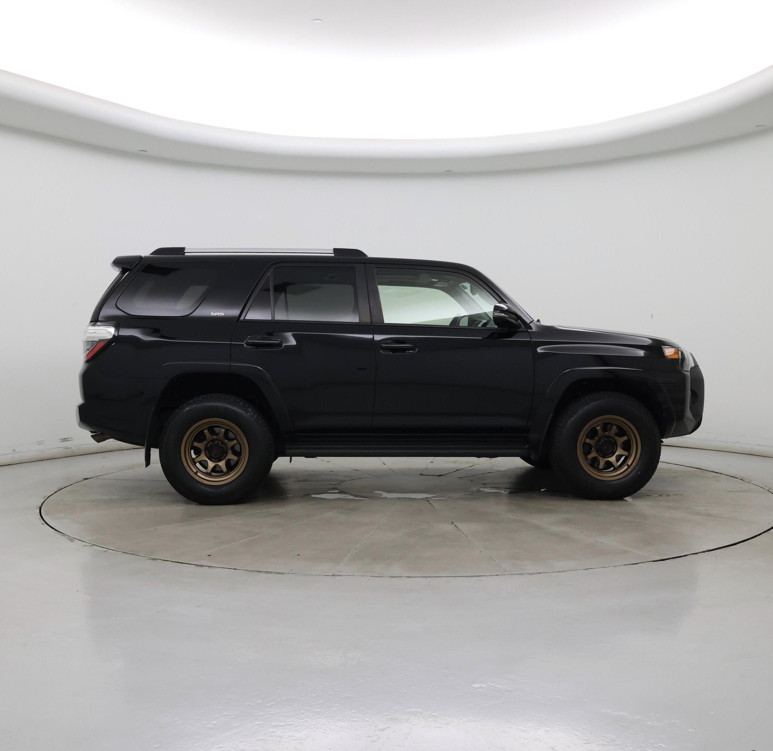 Thumbnail: 2019 Toyota 4Runner - 7