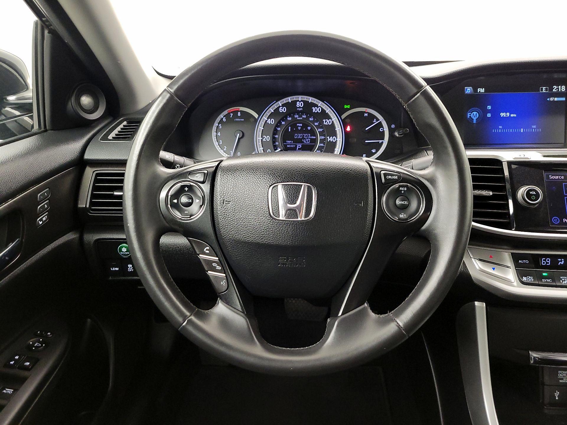 Thumbnail: 2015 Honda Accord - 10