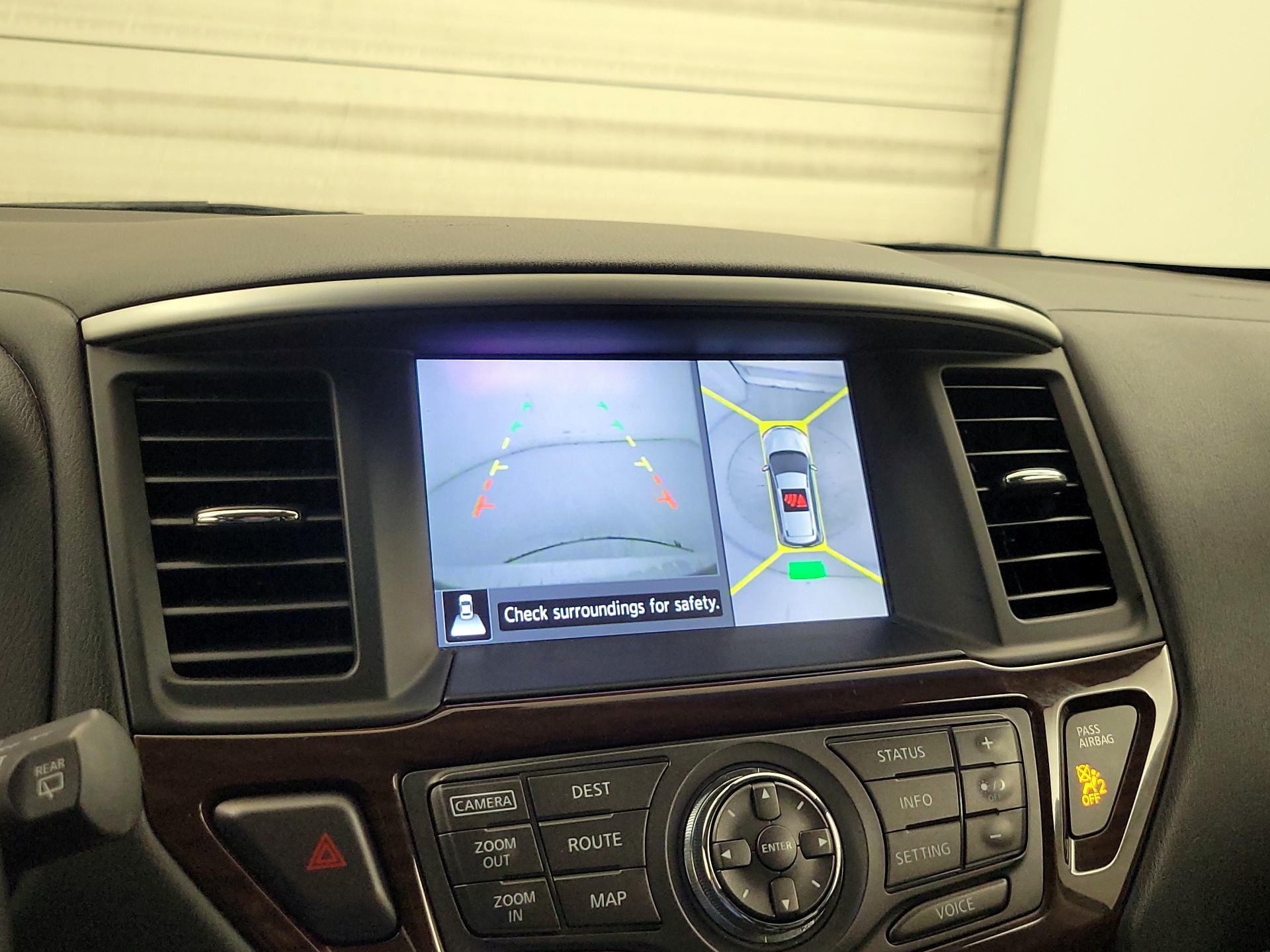 Thumbnail: 2015 Nissan Pathfinder - 15