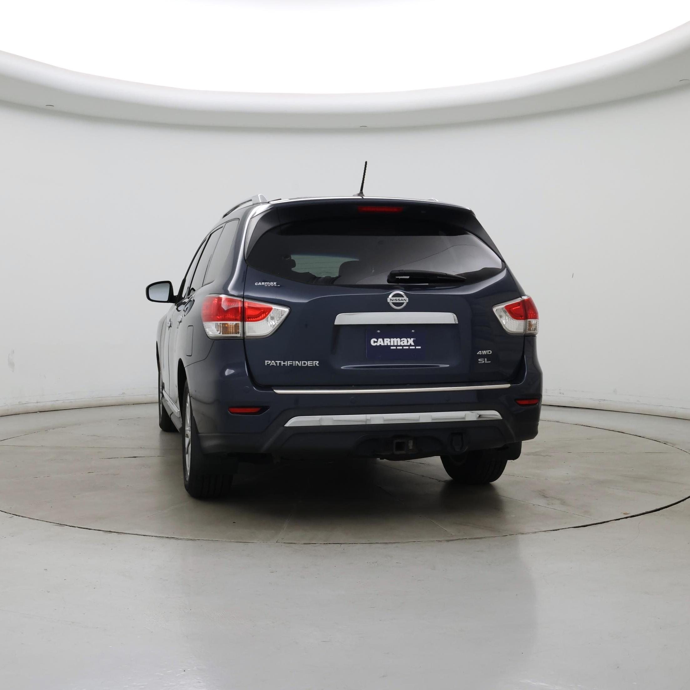 Thumbnail: 2015 Nissan Pathfinder - 6