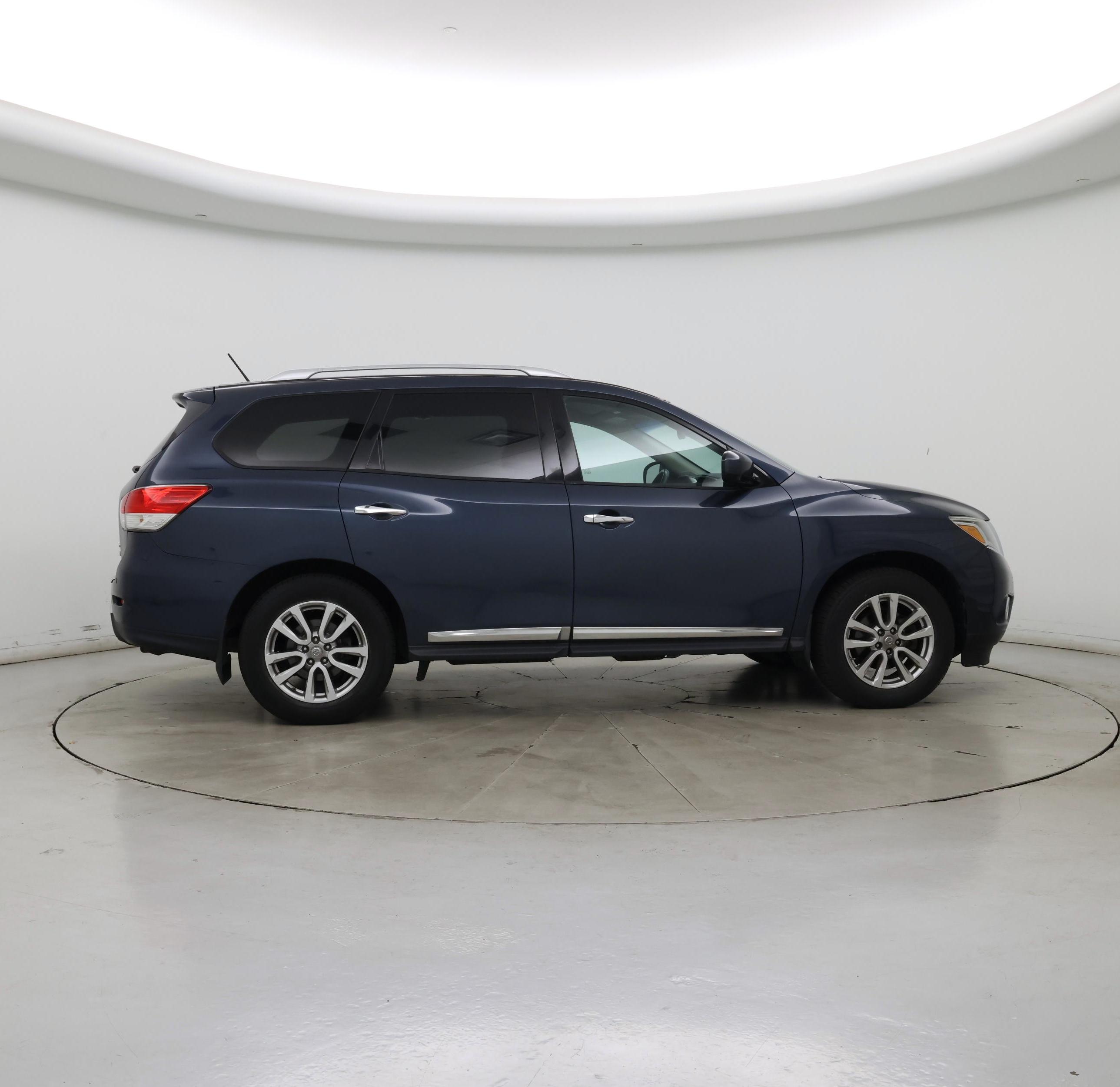 Thumbnail: 2015 Nissan Pathfinder - 7