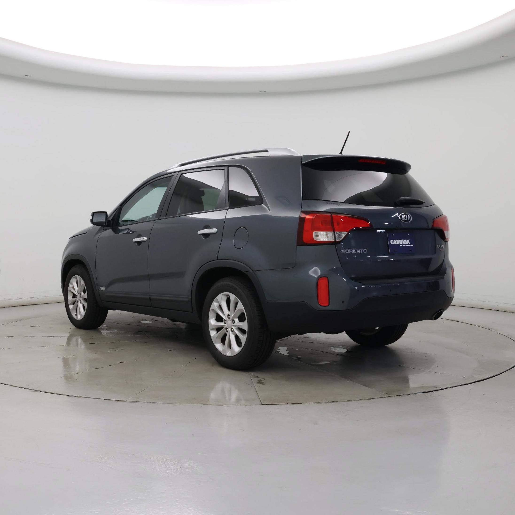 Thumbnail: 2014 Kia Sorento - 2