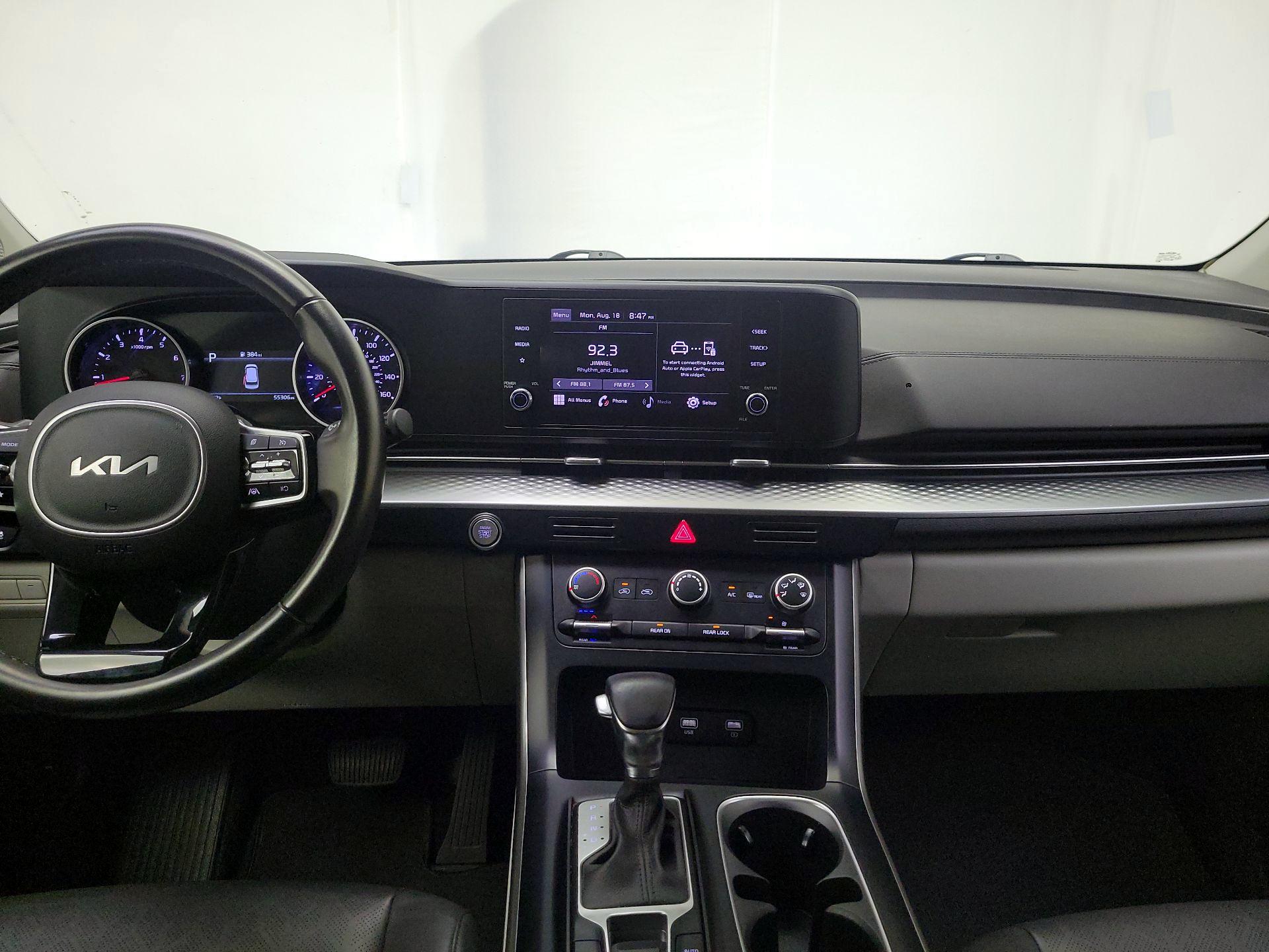 Thumbnail: 2022 Kia Carnival - 9