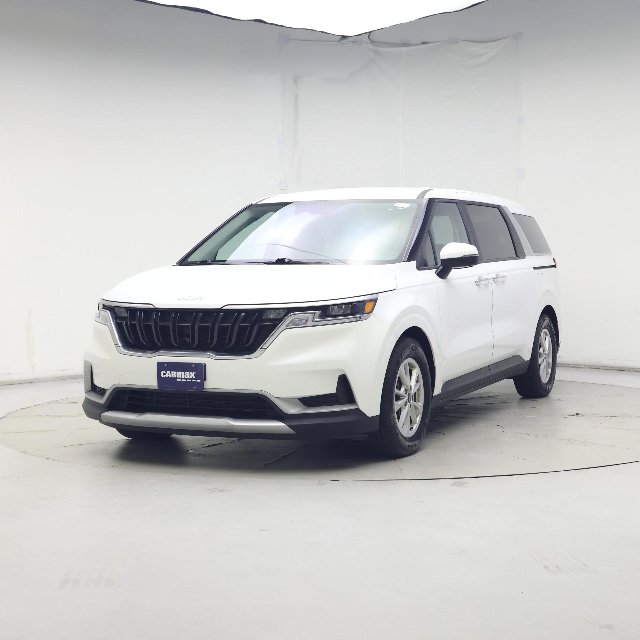 Thumbnail: 2022 Kia Carnival - 4