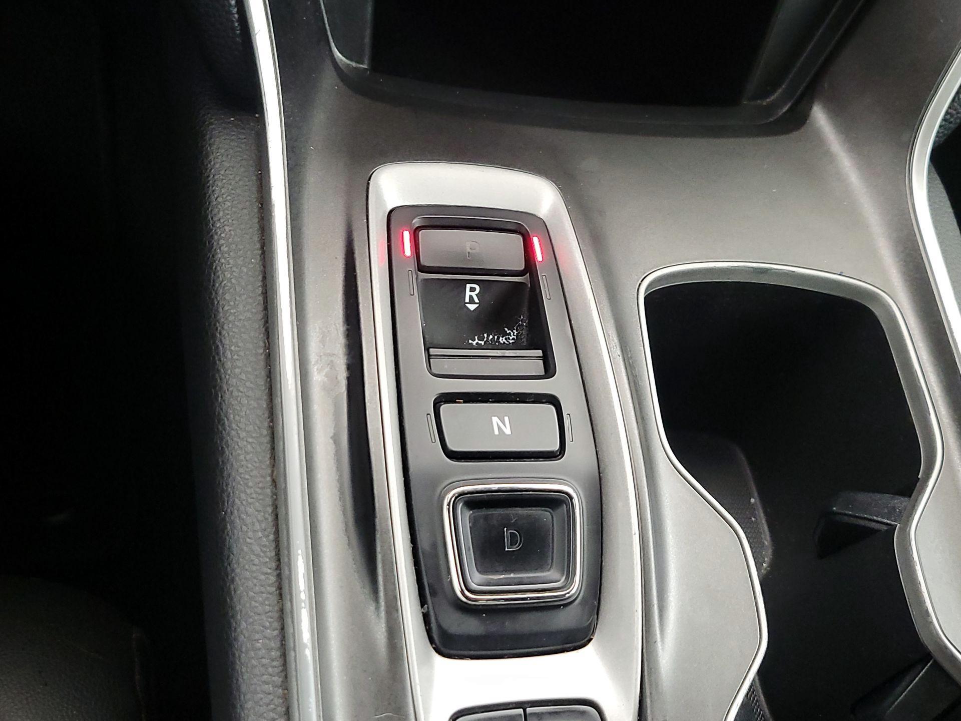 Thumbnail: 2019 Honda Accord - 17