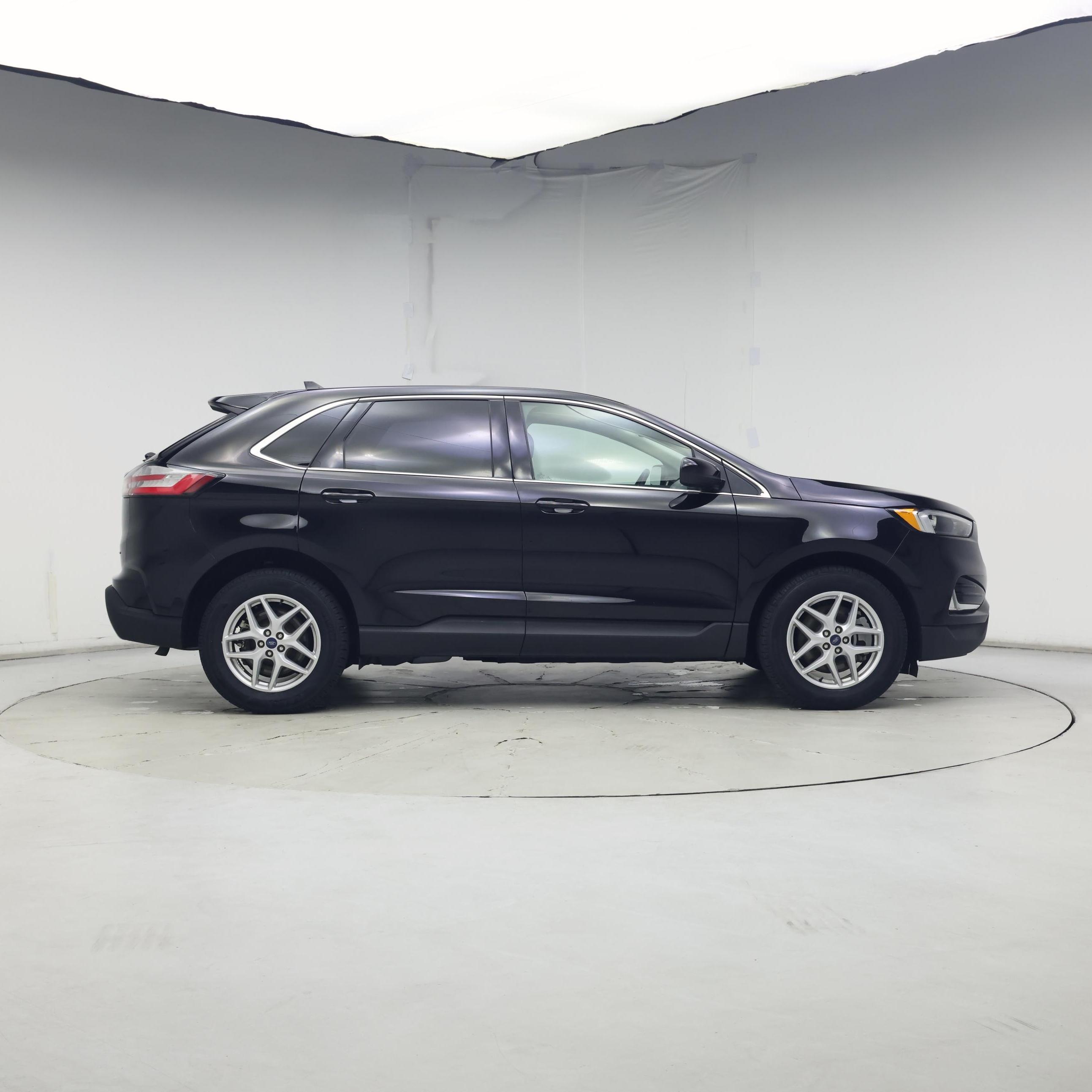 Thumbnail: 2022 Ford Edge - 7