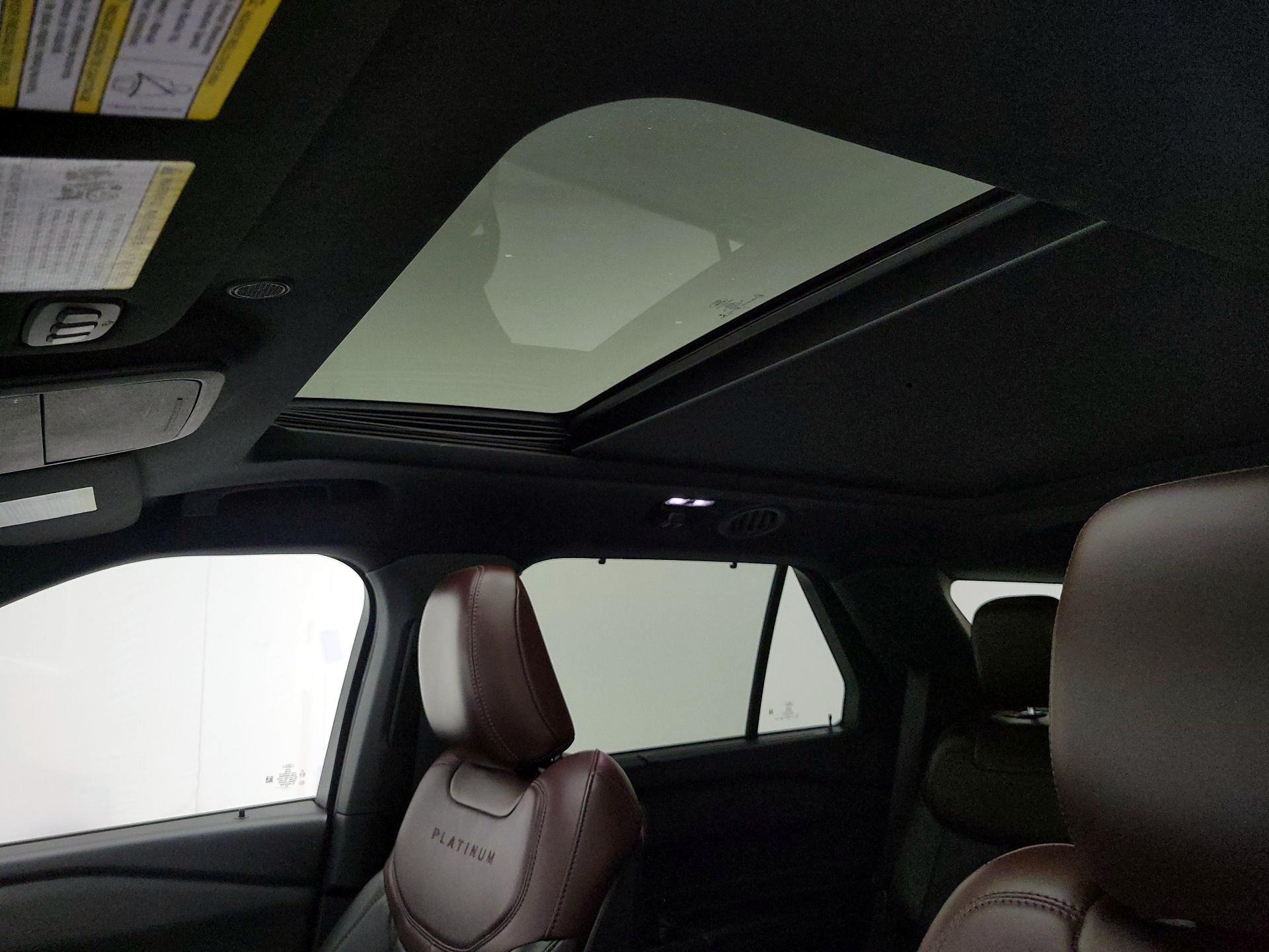Thumbnail: 2020 Ford Explorer - 20