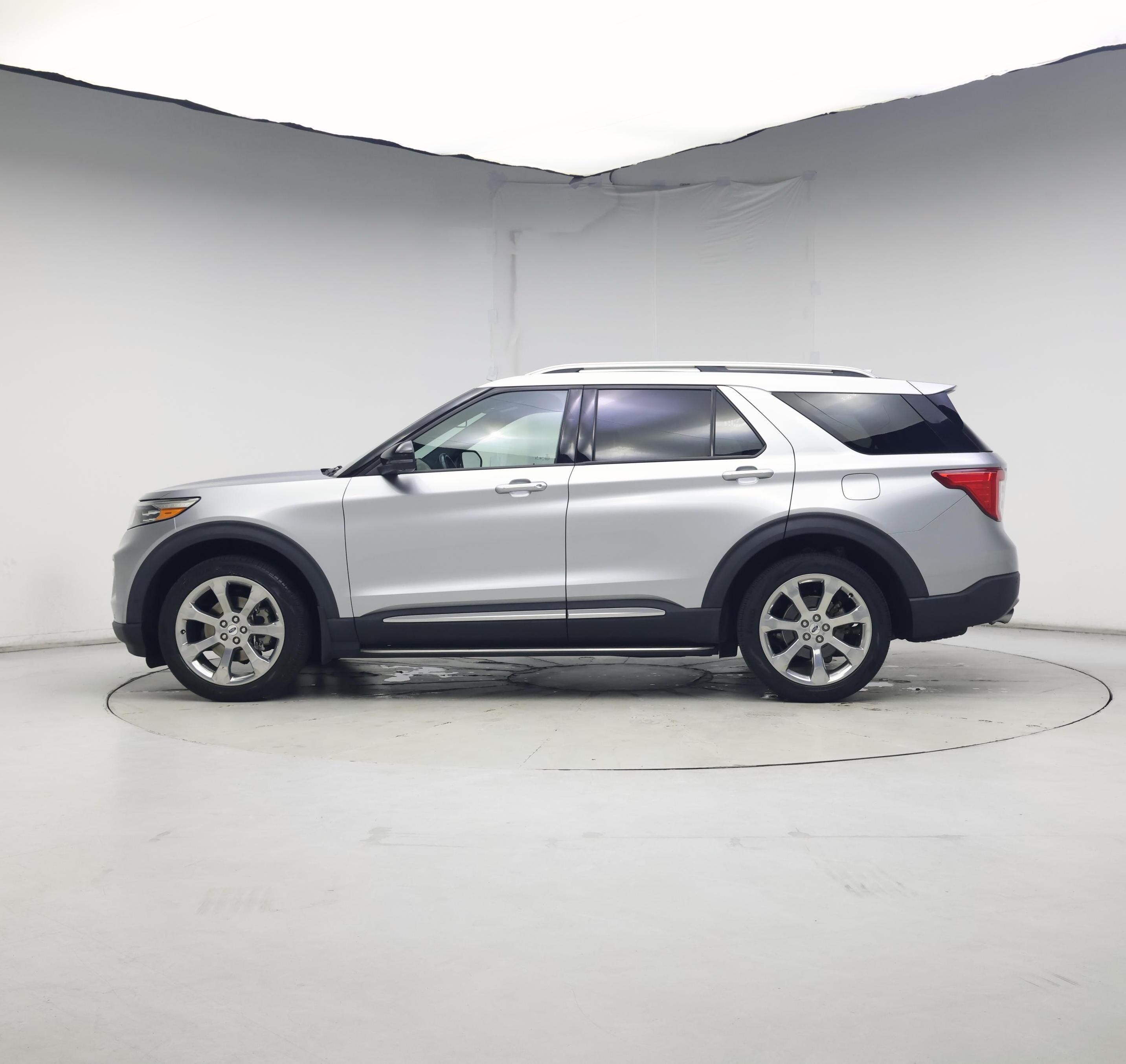 Thumbnail: 2020 Ford Explorer - 3