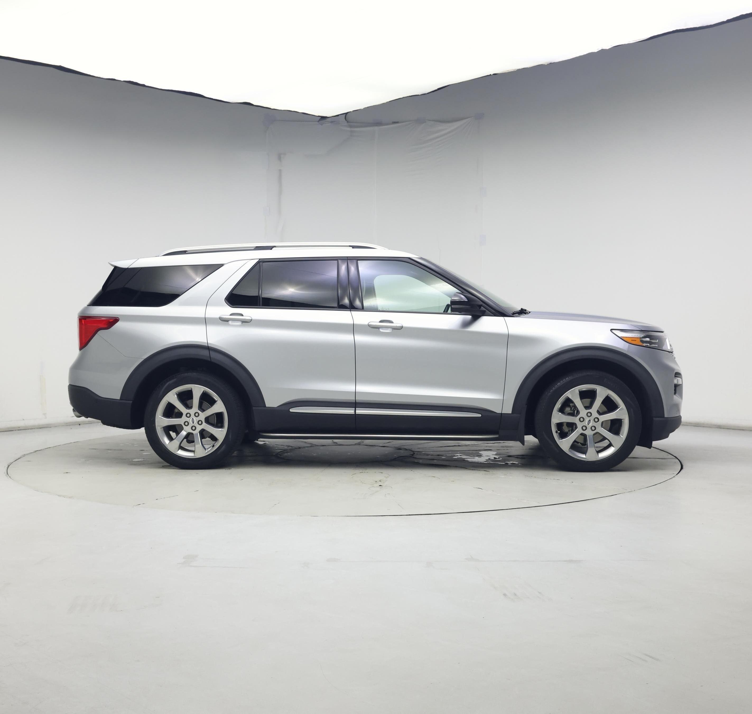 Thumbnail: 2020 Ford Explorer - 7