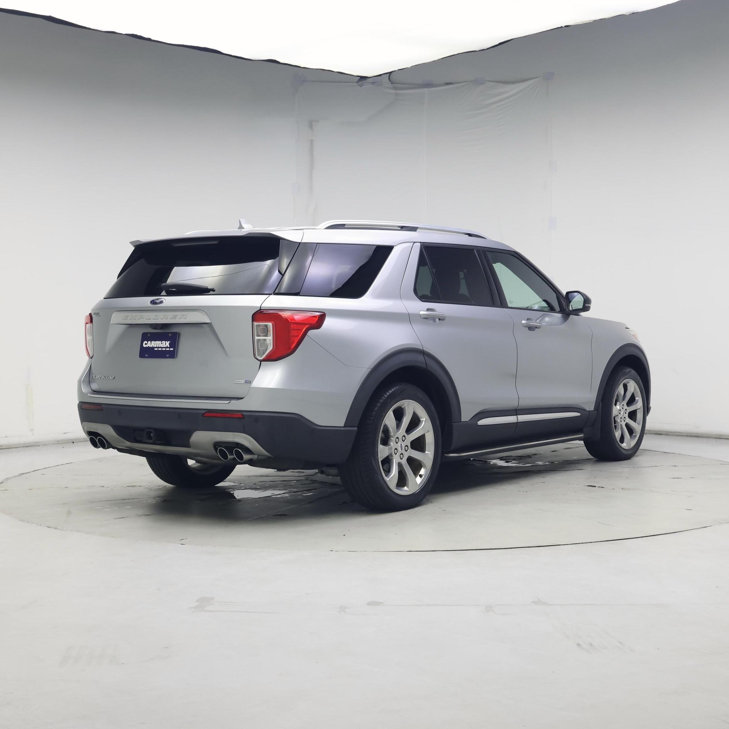 Thumbnail: 2020 Ford Explorer - 8