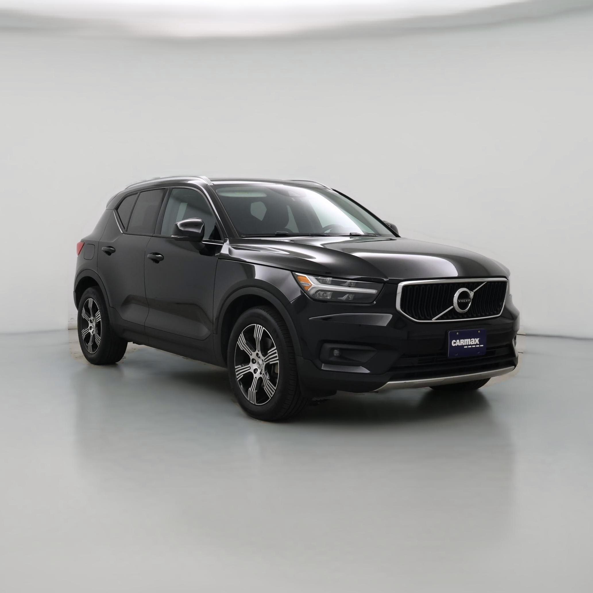 Thumbnail: 2021 Volvo XC40 - 1