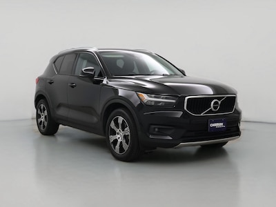 Black 2021 Volvo XC40 T5 Momentum