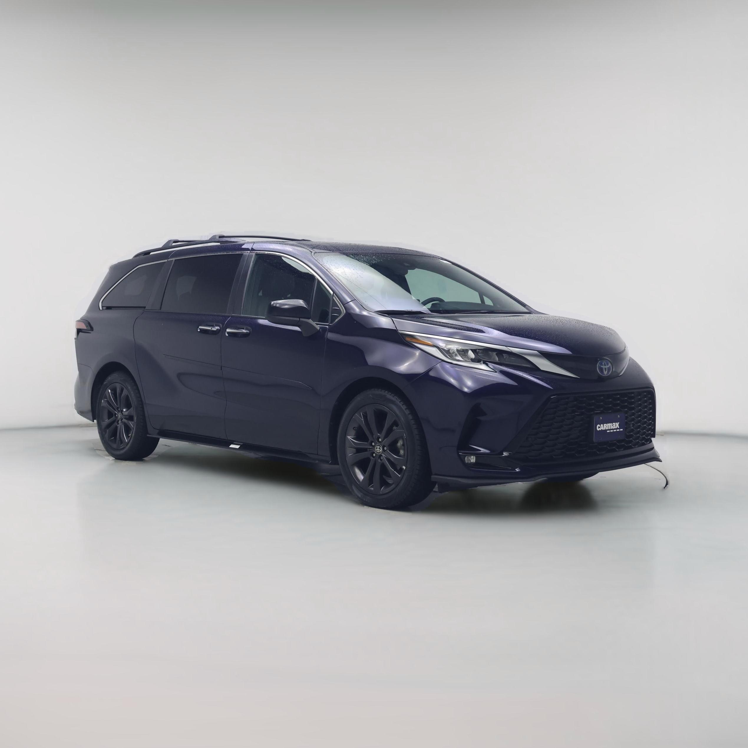 Thumbnail: 2022 Toyota Sienna - 1
