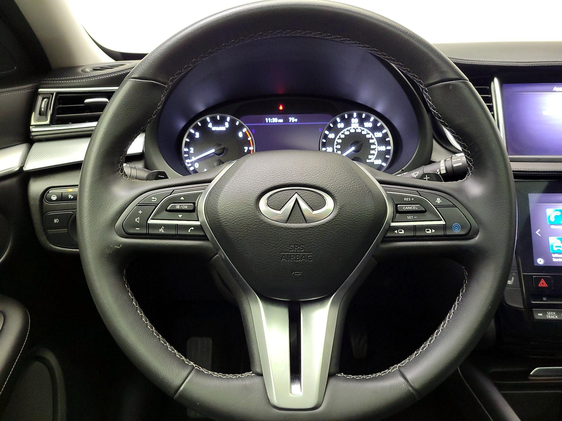 Thumbnail: 2021 INFINITI QX50 - 10