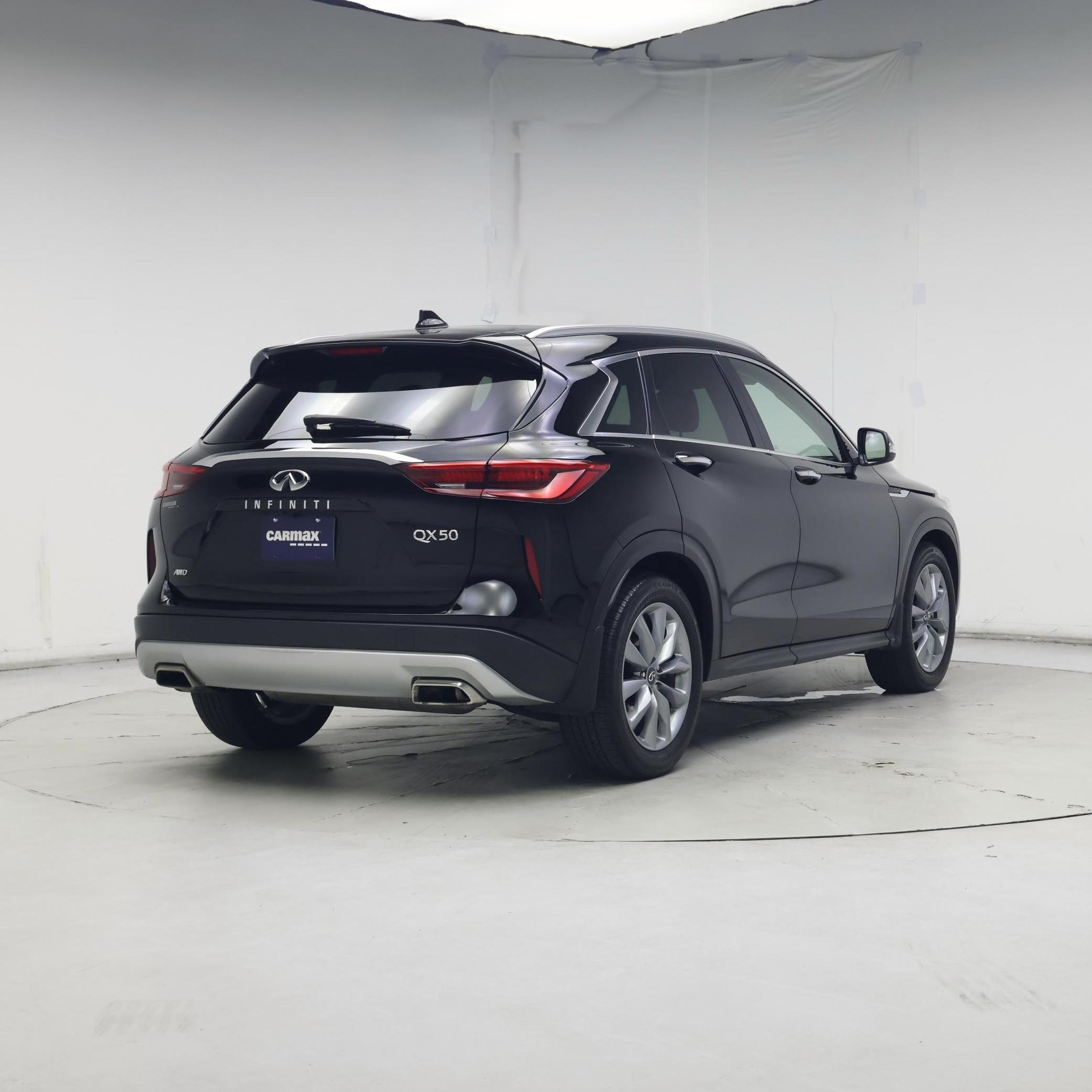 Thumbnail: 2021 INFINITI QX50 - 8