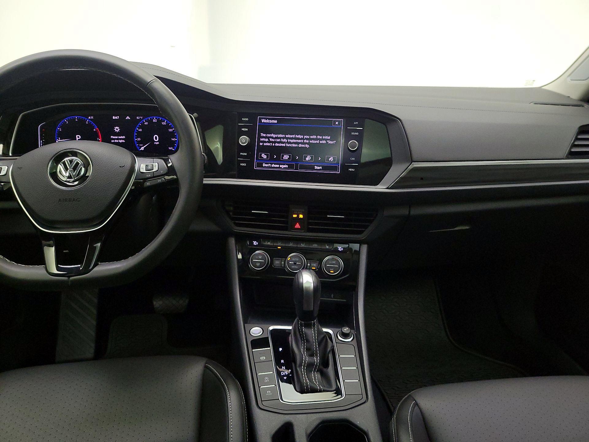 Thumbnail: 2021 Volkswagen Jetta - 9