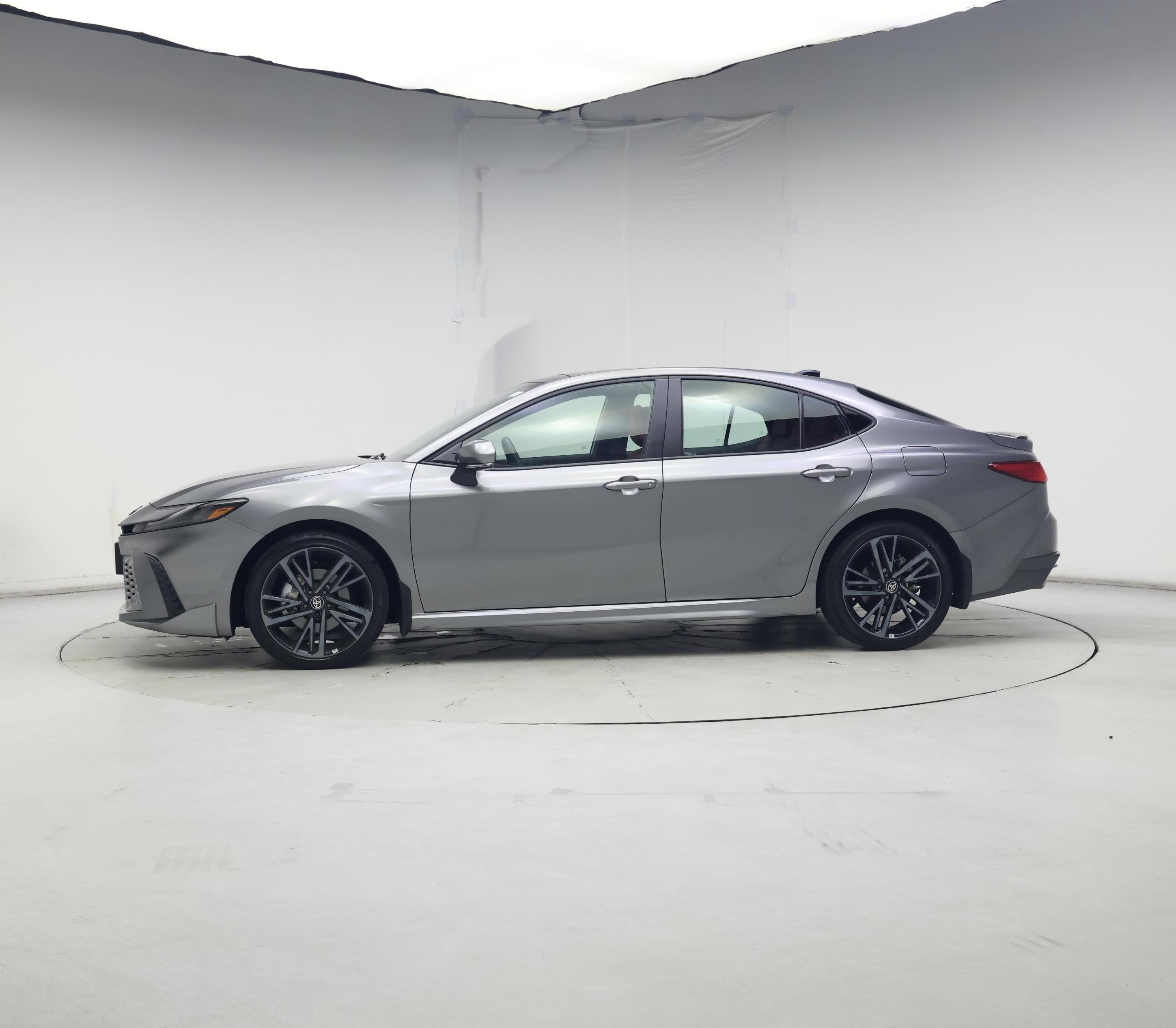 Thumbnail: 2025 Toyota Camry - 3