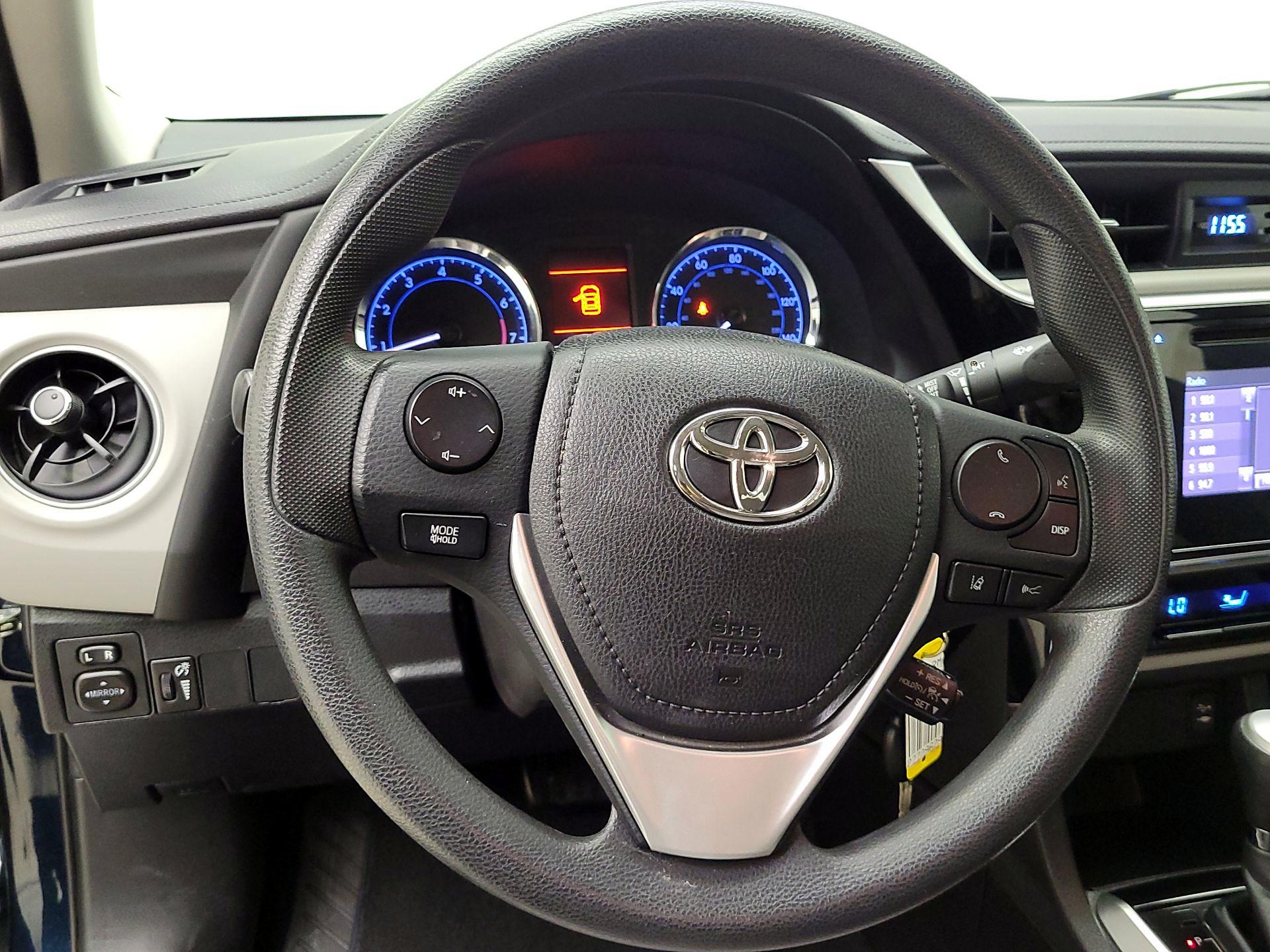 Thumbnail: 2018 Toyota Corolla - 10