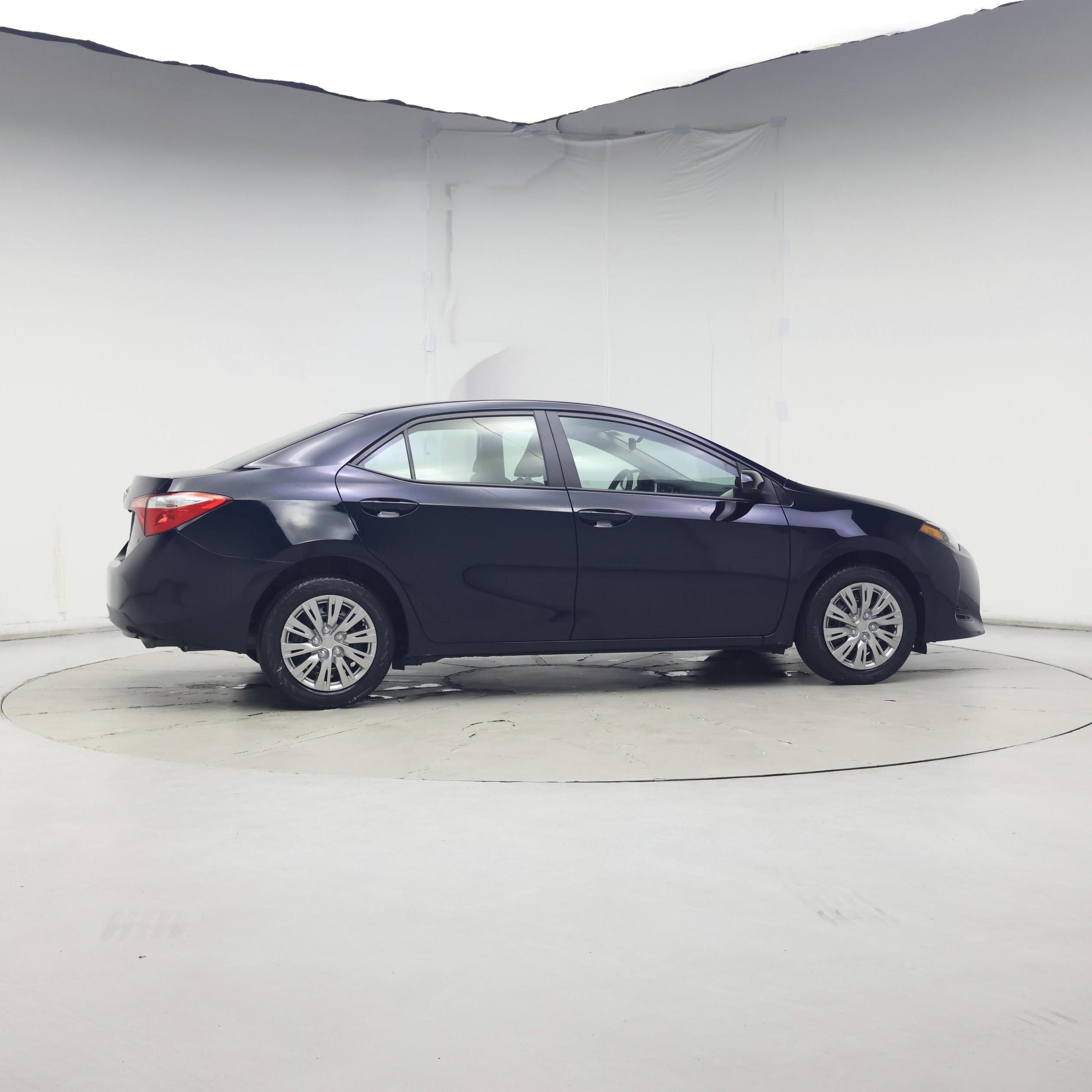 Thumbnail: 2018 Toyota Corolla - 7