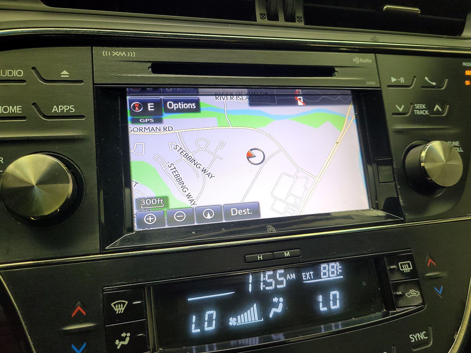 Thumbnail: 2015 Toyota Avalon - 14