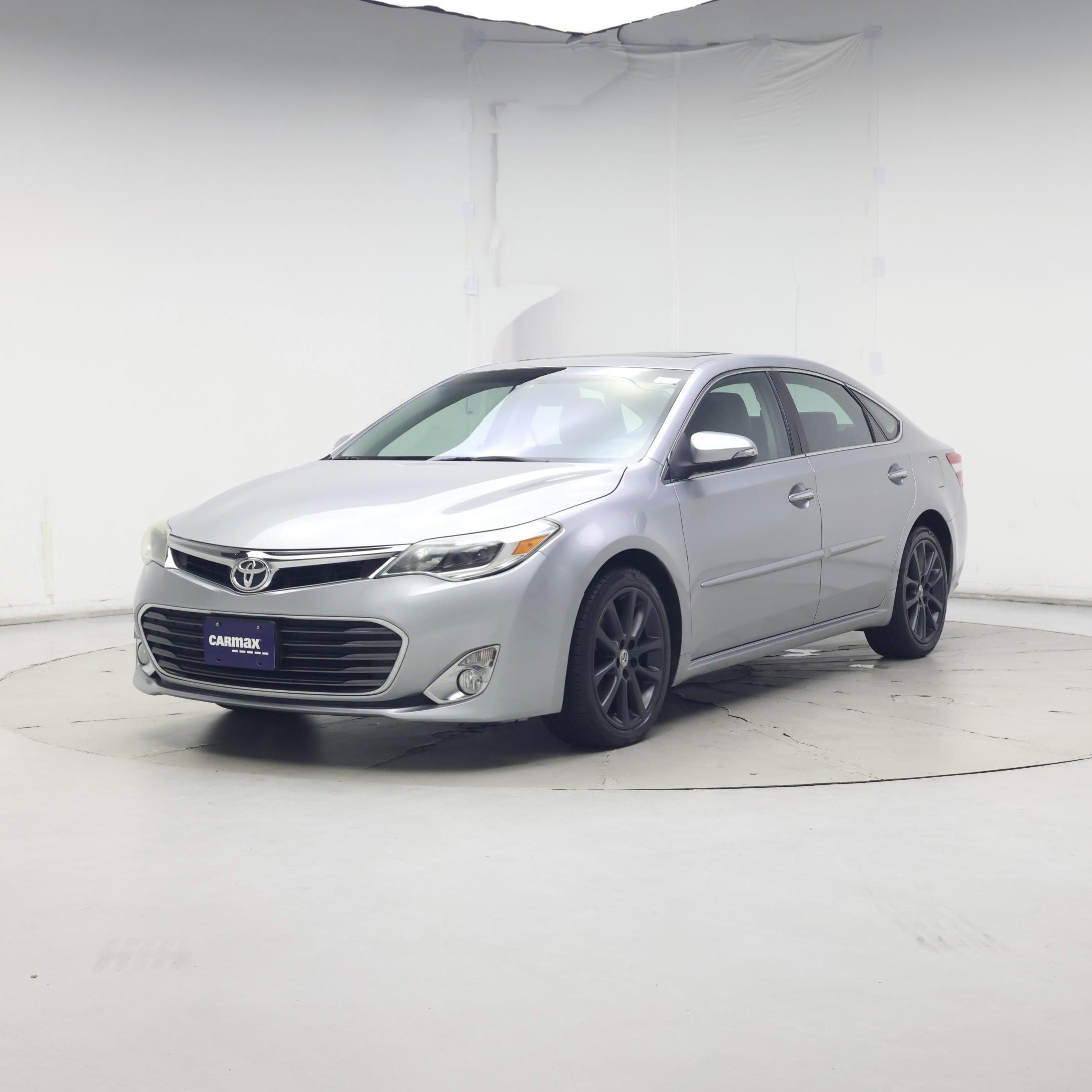 Thumbnail: 2015 Toyota Avalon - 4