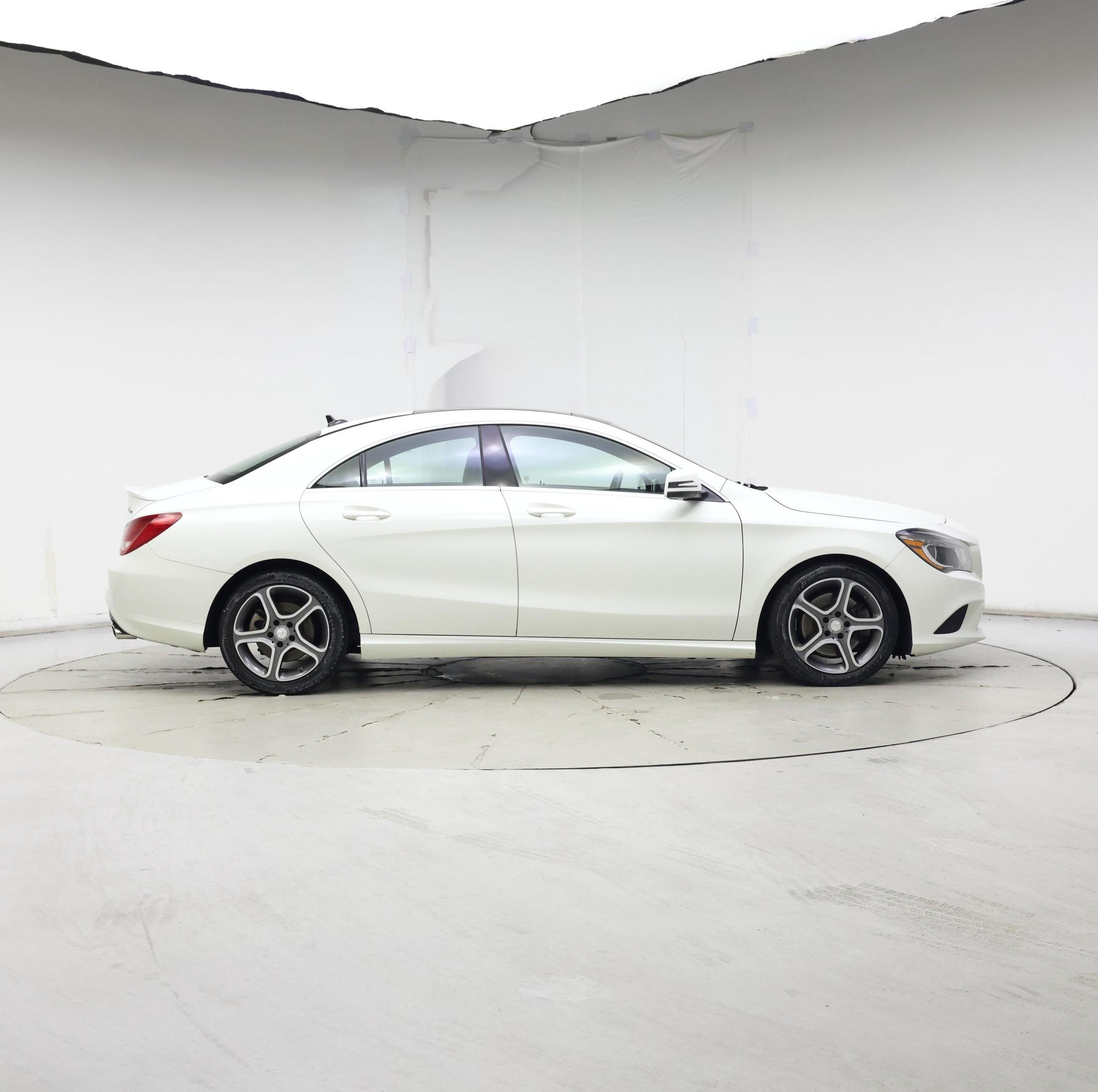 Thumbnail: 2014 Mercedes-Benz CLA - 7