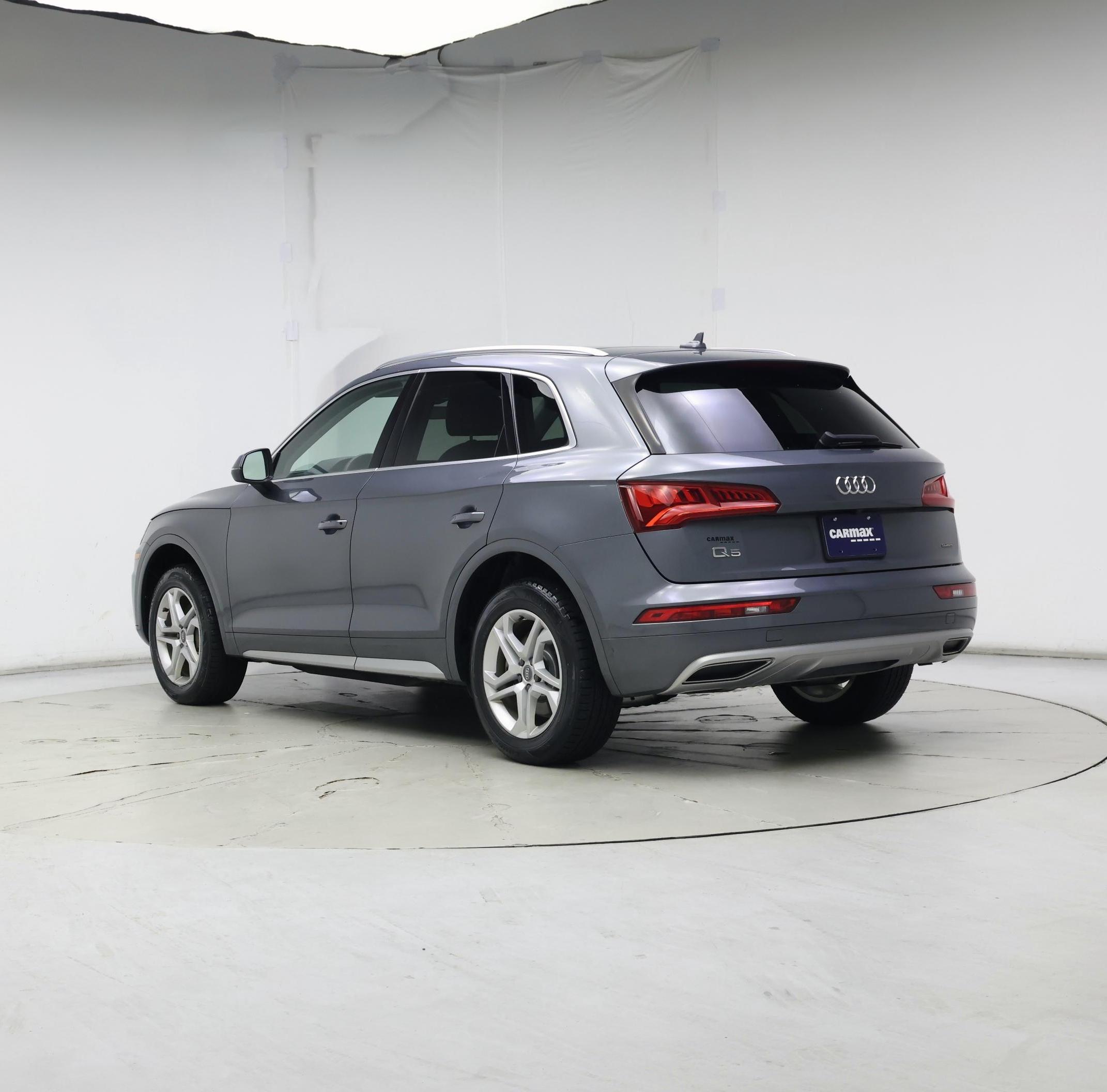 Thumbnail: 2019 Audi Q5 - 2