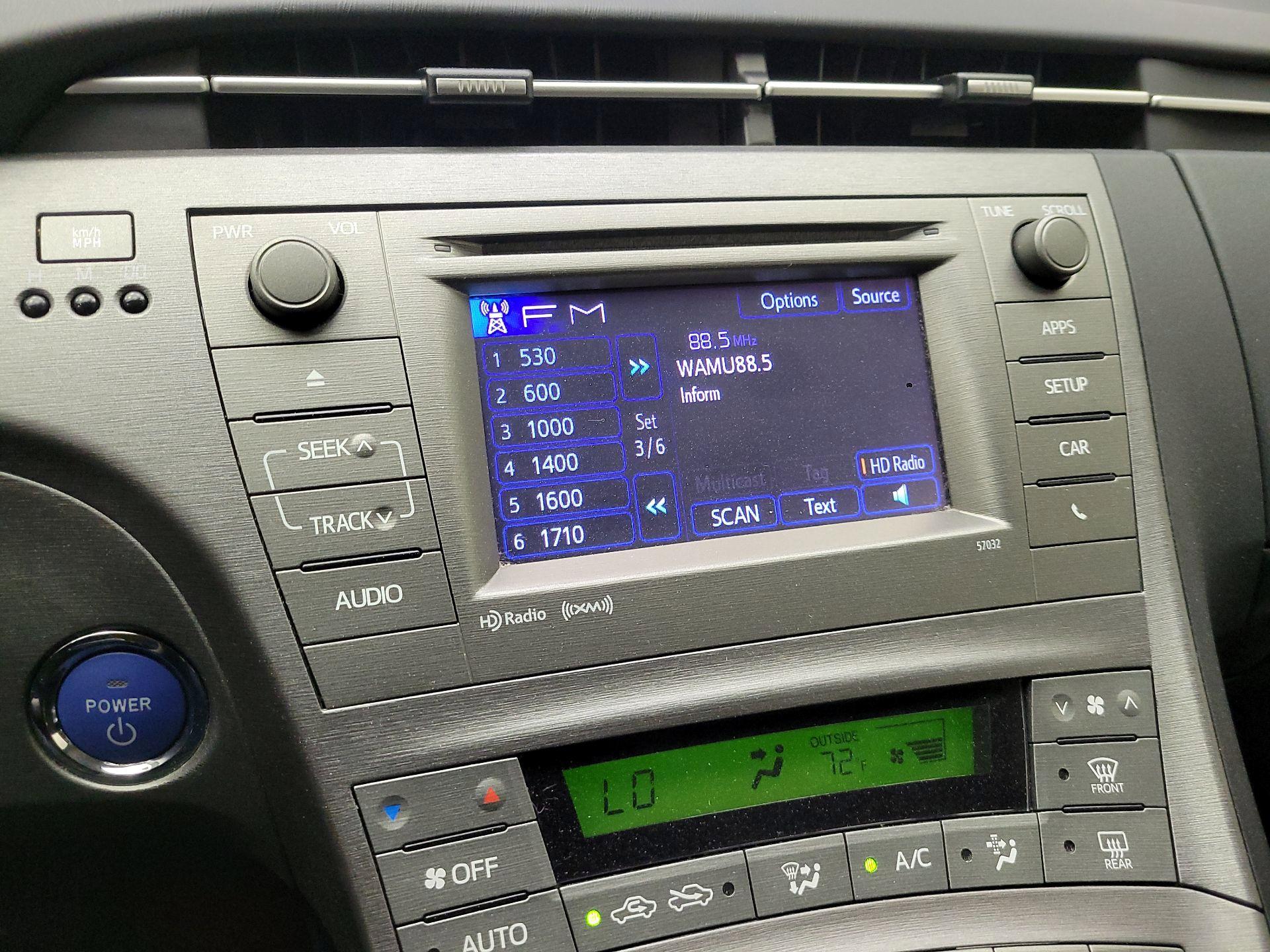 Thumbnail: 2013 Toyota Prius - 16