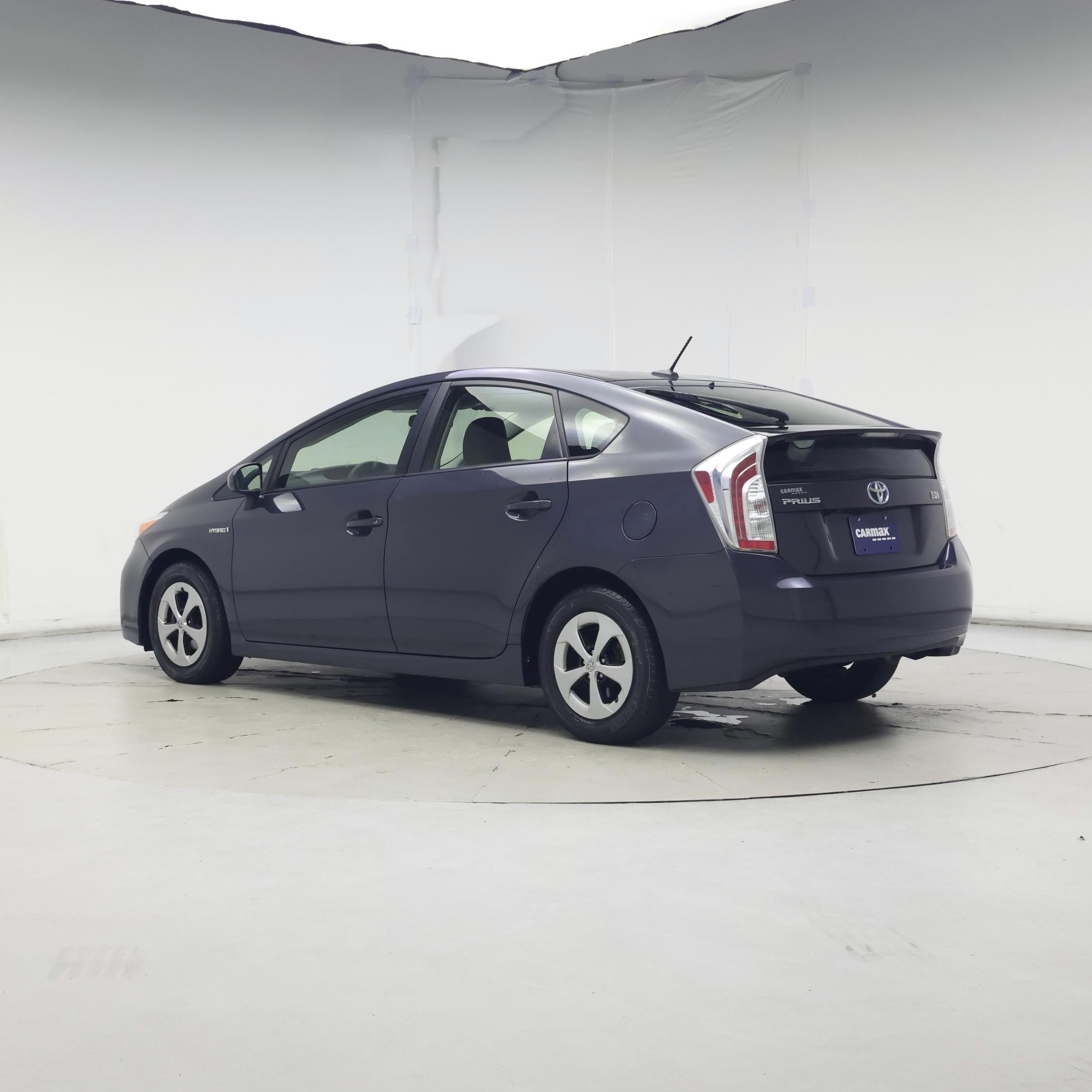 Thumbnail: 2013 Toyota Prius - 2