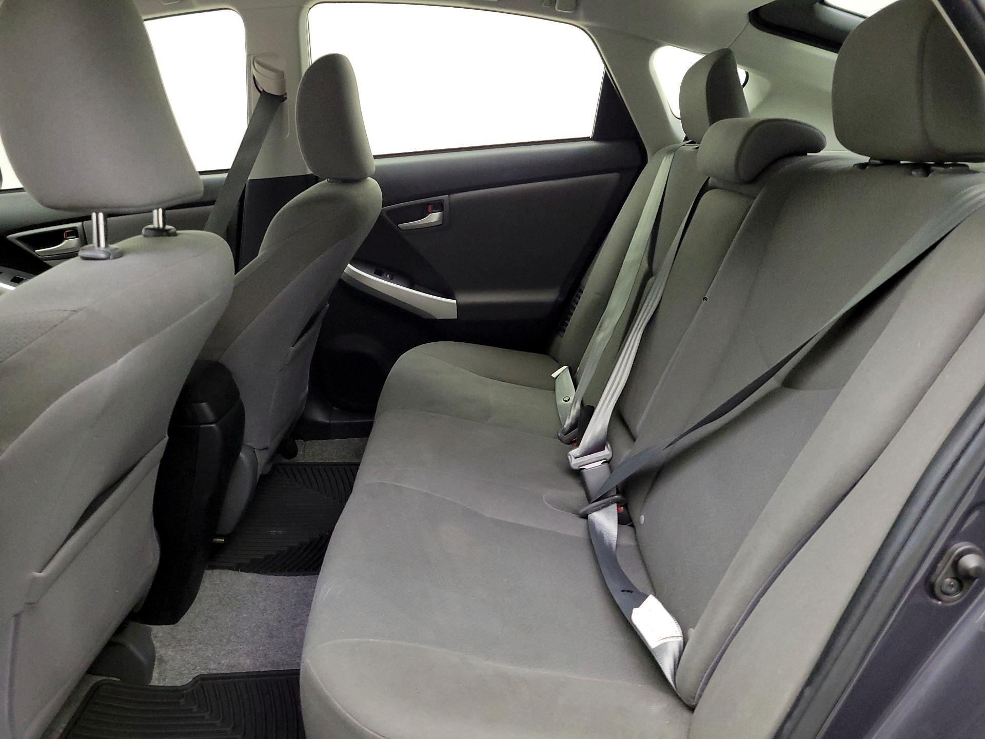 Thumbnail: 2013 Toyota Prius - 20
