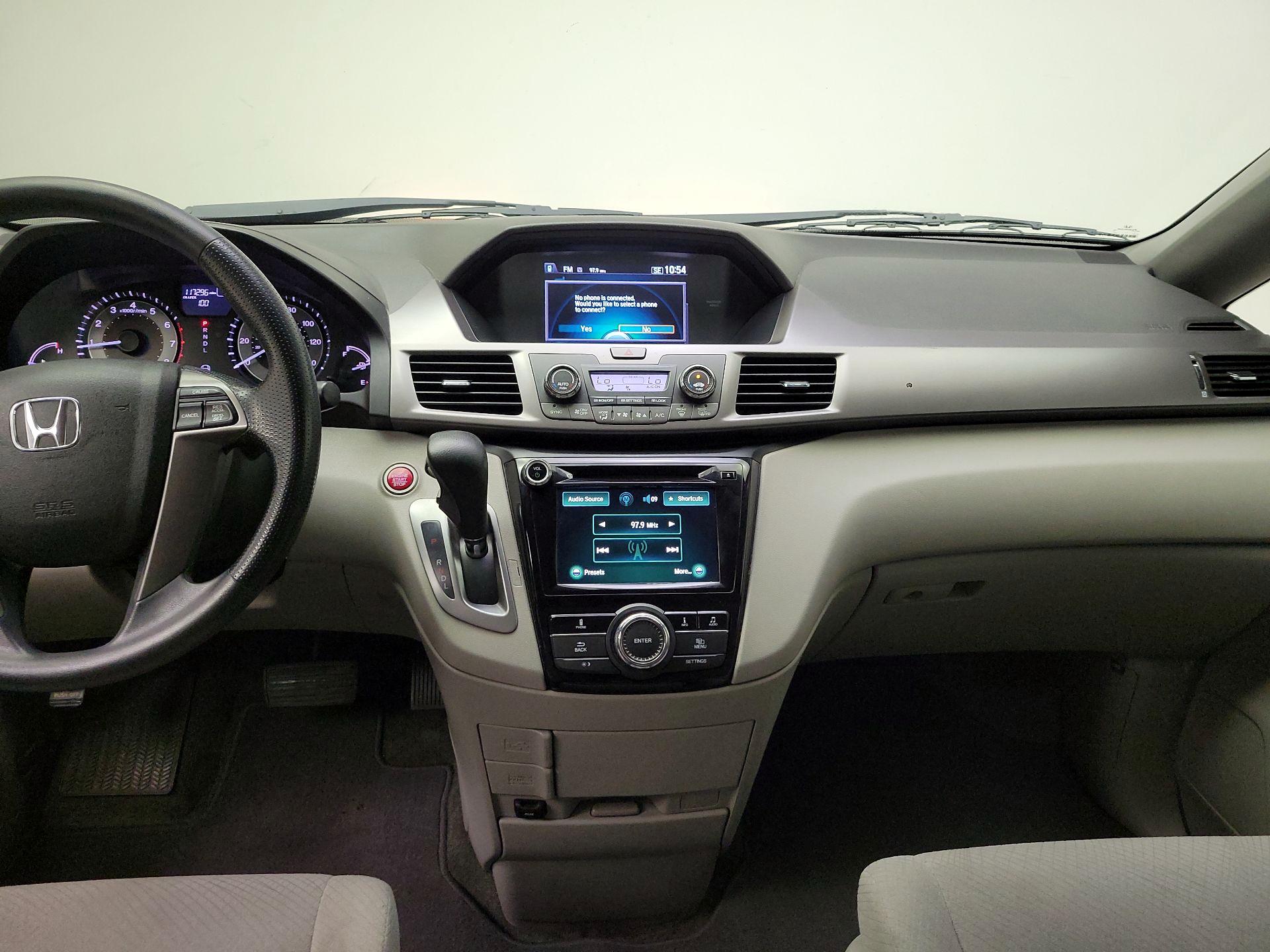 Thumbnail: 2015 Honda Odyssey - 9