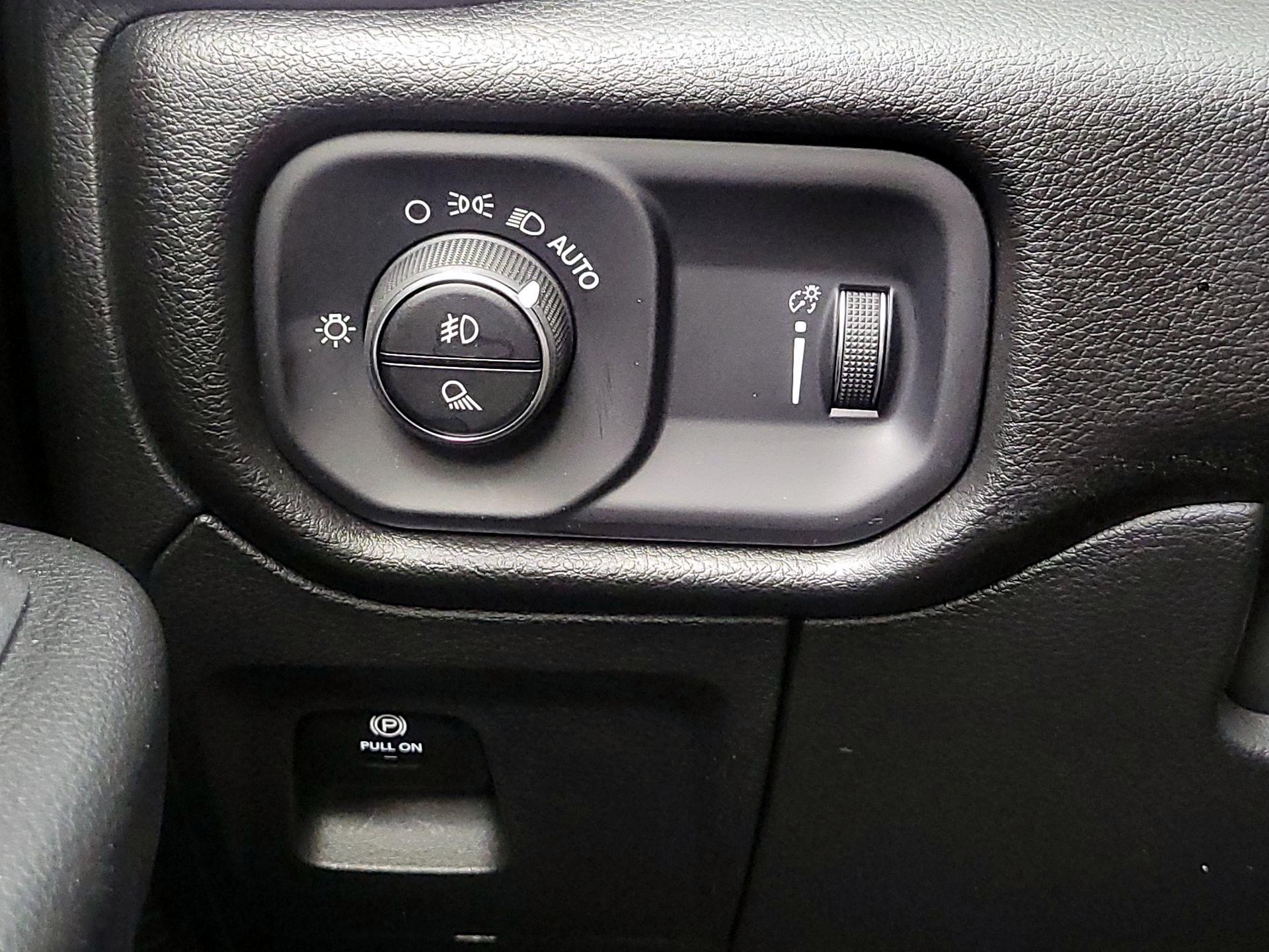 Thumbnail: 2024 RAM 1500 - 13