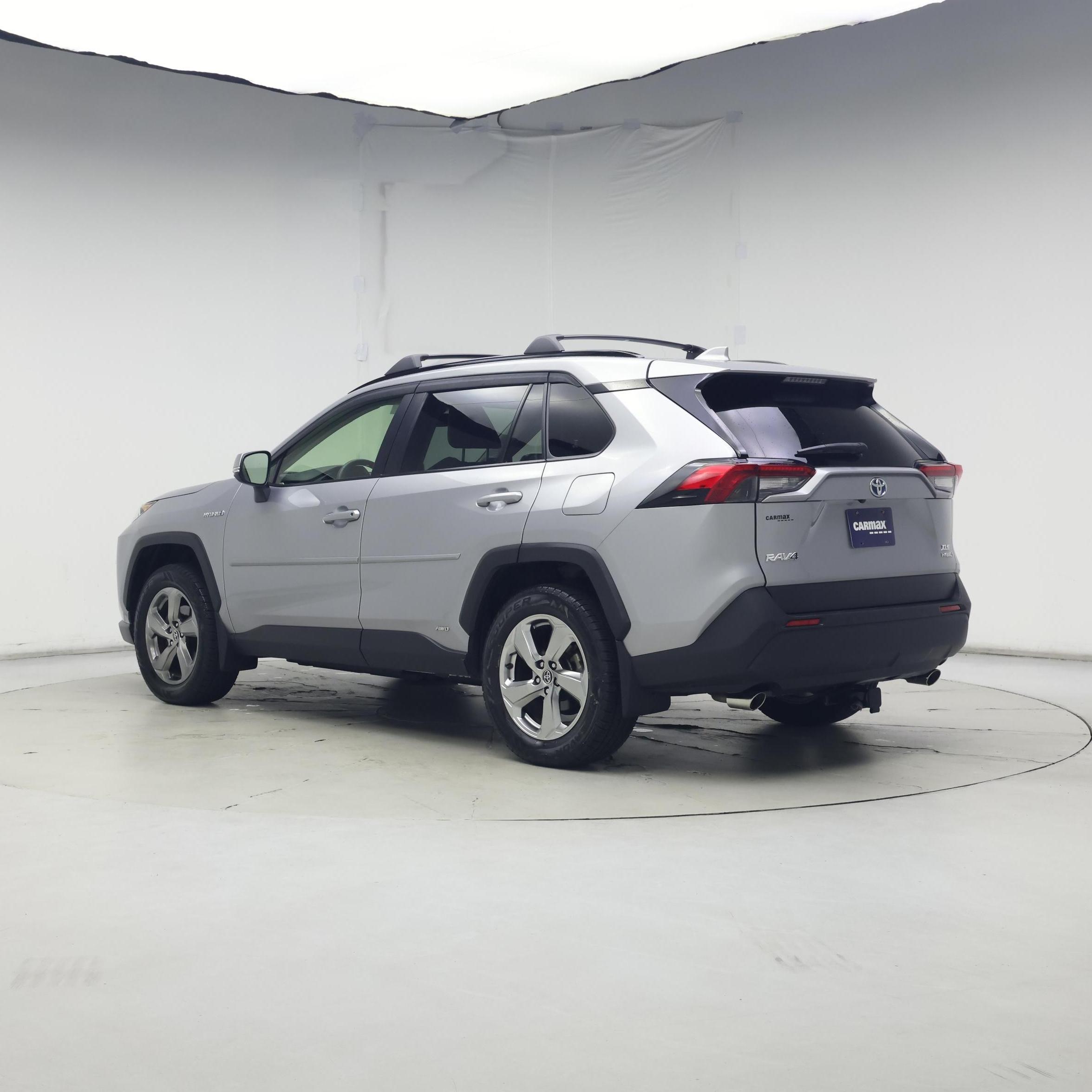Thumbnail: 2021 Toyota RAV4 - 2