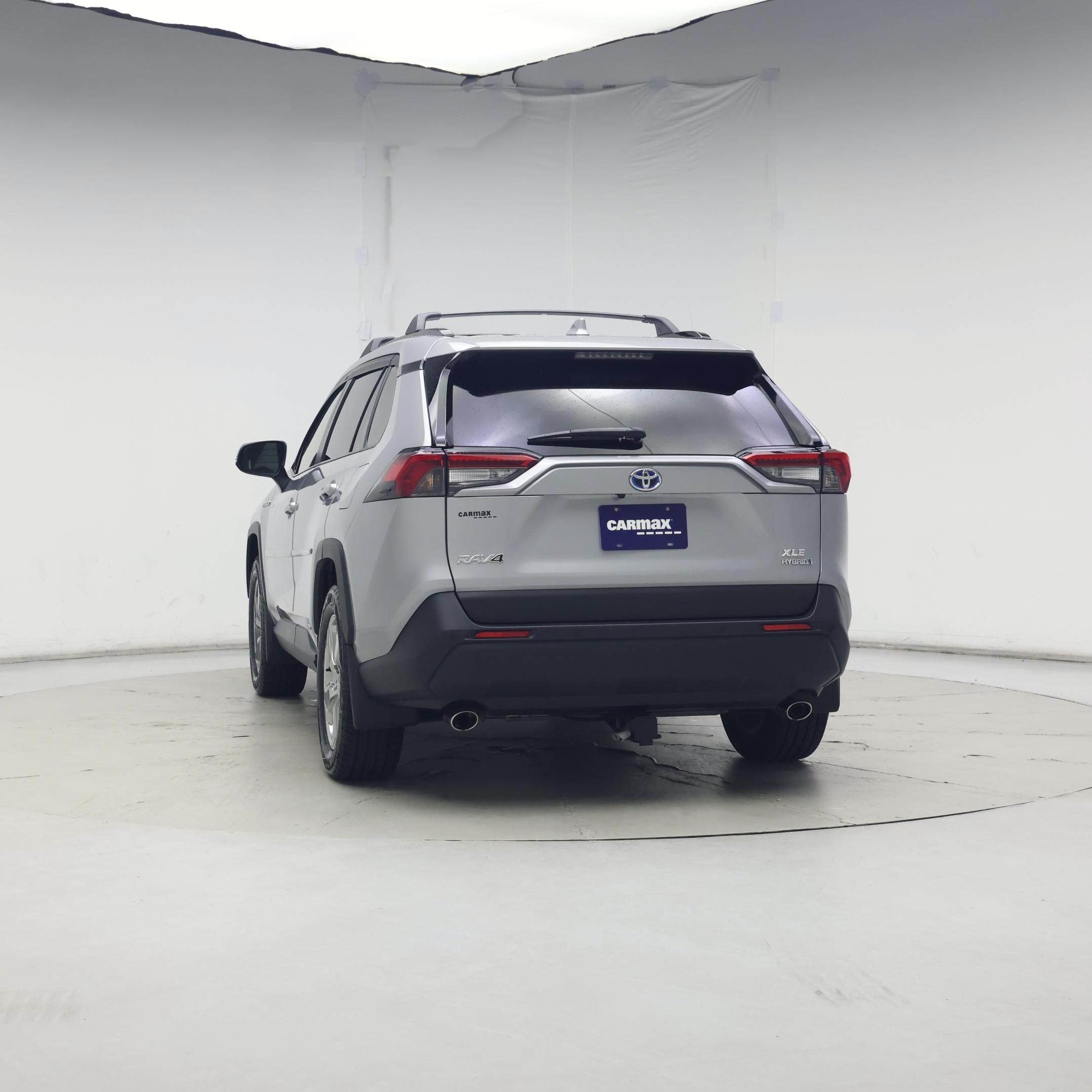 Thumbnail: 2021 Toyota RAV4 - 6