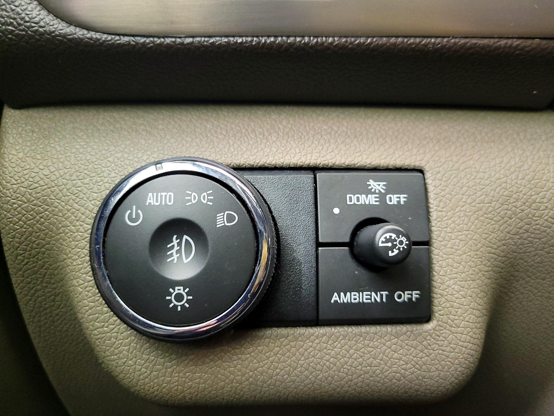 Thumbnail: 2016 GMC Acadia - 13
