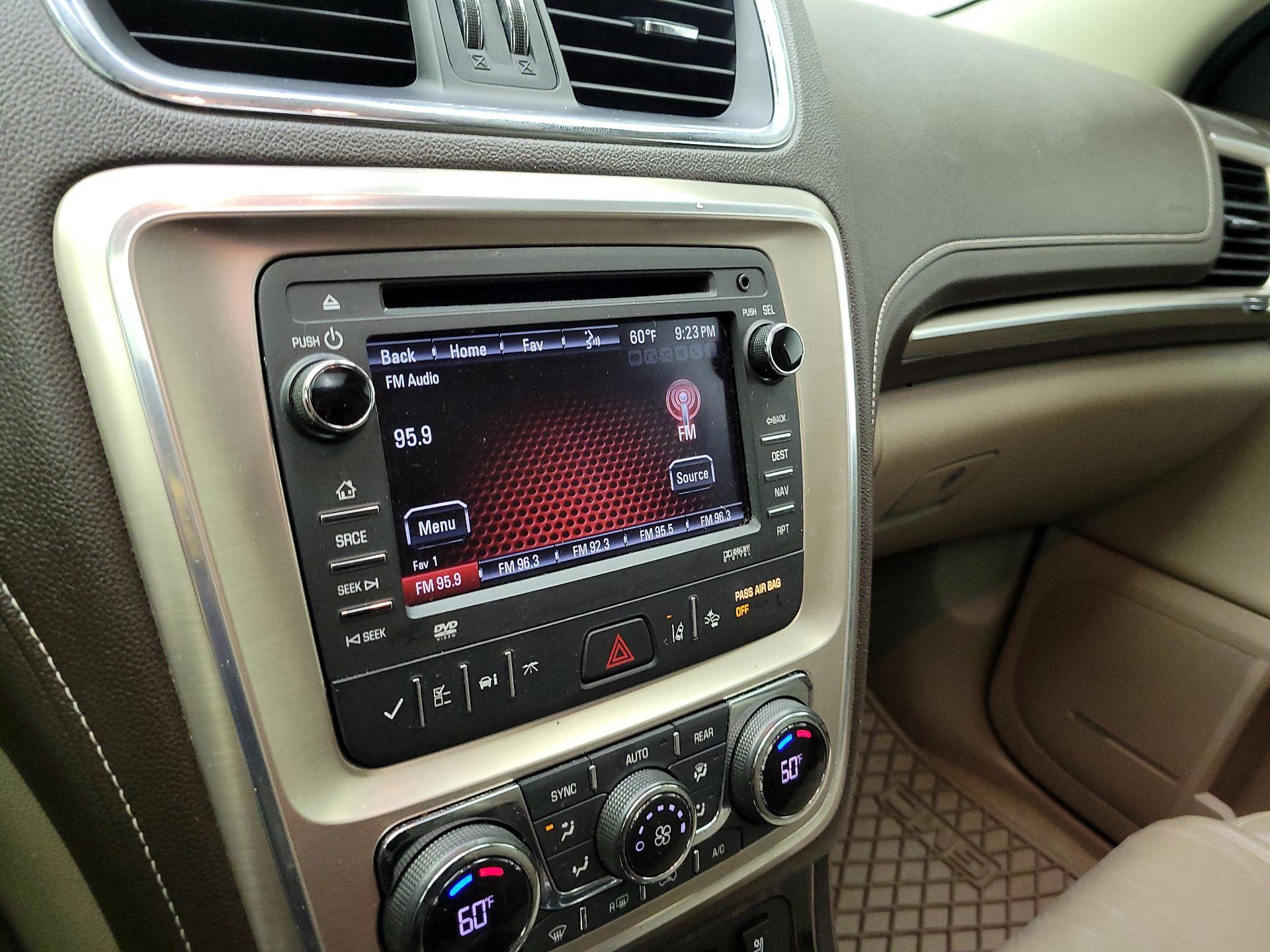 Thumbnail: 2016 GMC Acadia - 16