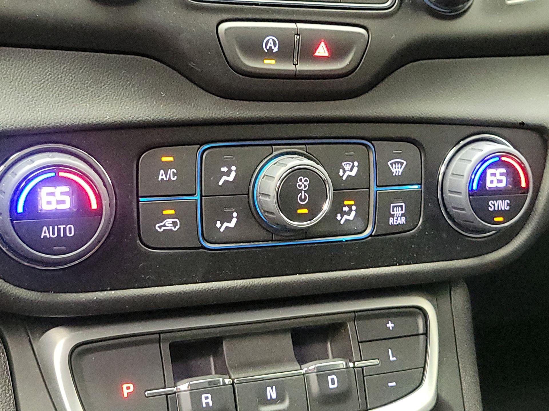 Thumbnail: 2024 GMC Terrain - 16