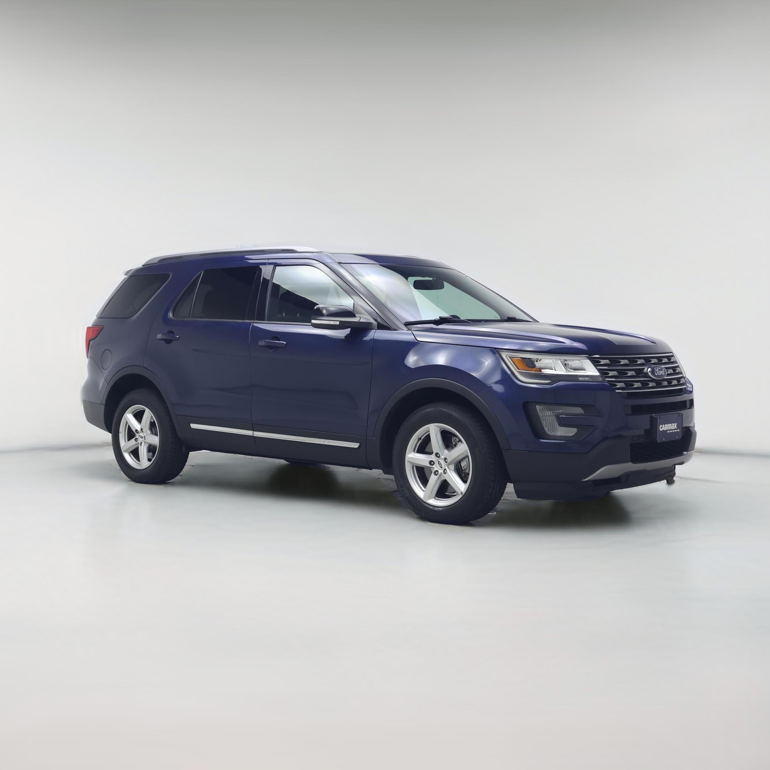 Thumbnail: 2017 Ford Explorer - 1
