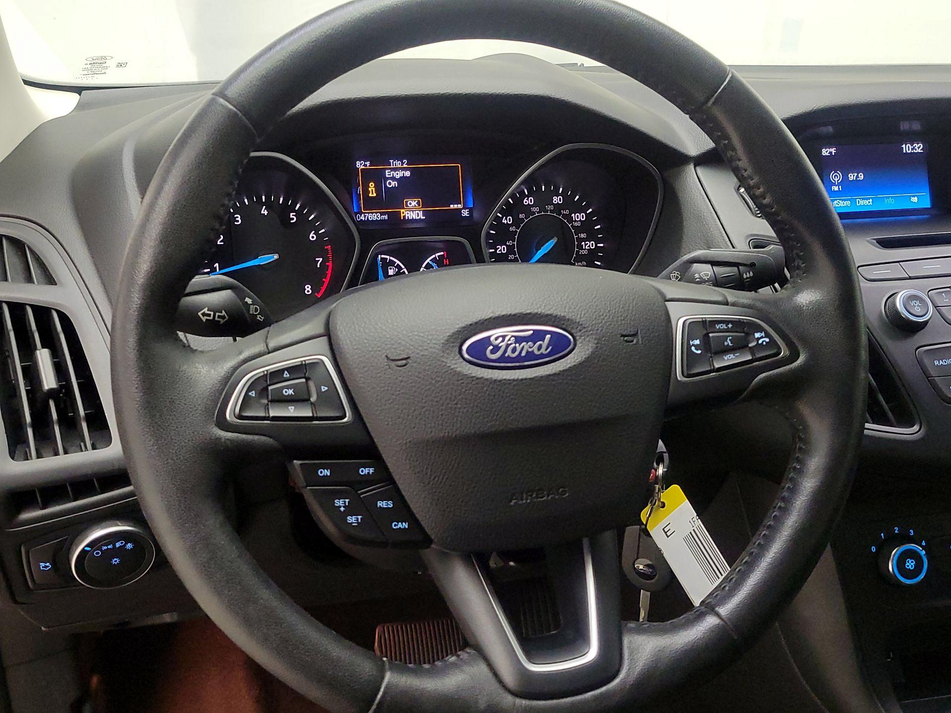 Thumbnail: 2017 Ford Focus - 10