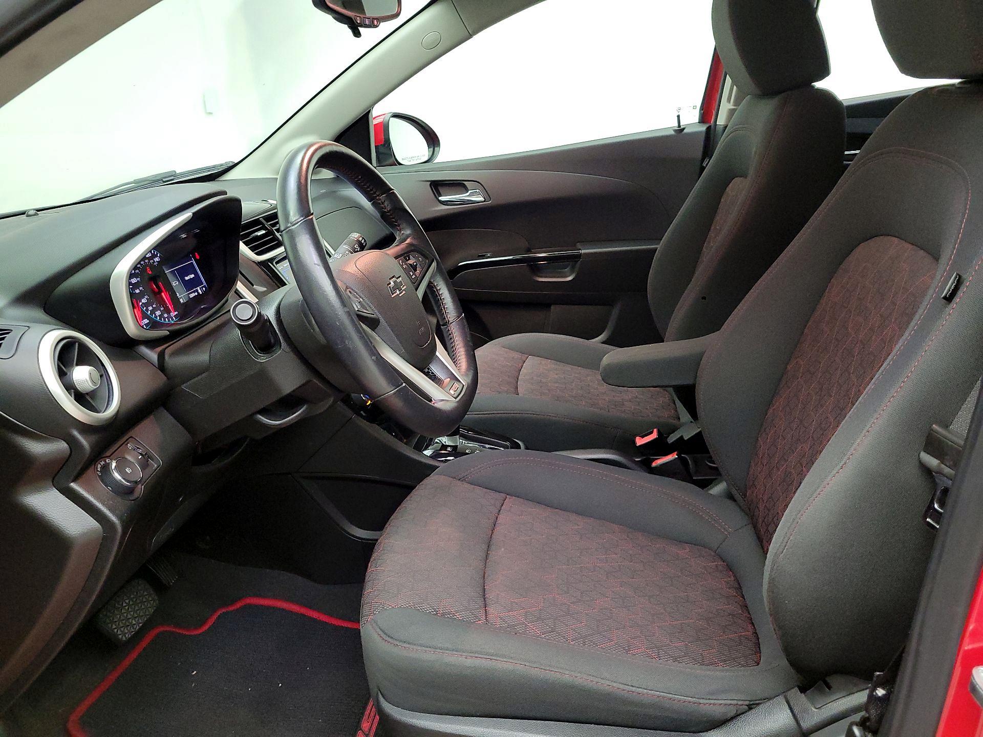 Thumbnail: 2018 Chevrolet Sonic - 11