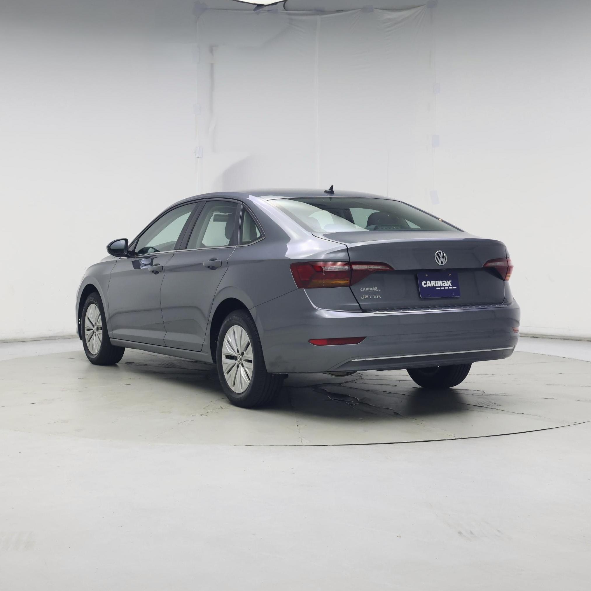 Thumbnail: 2019 Volkswagen Jetta - 2