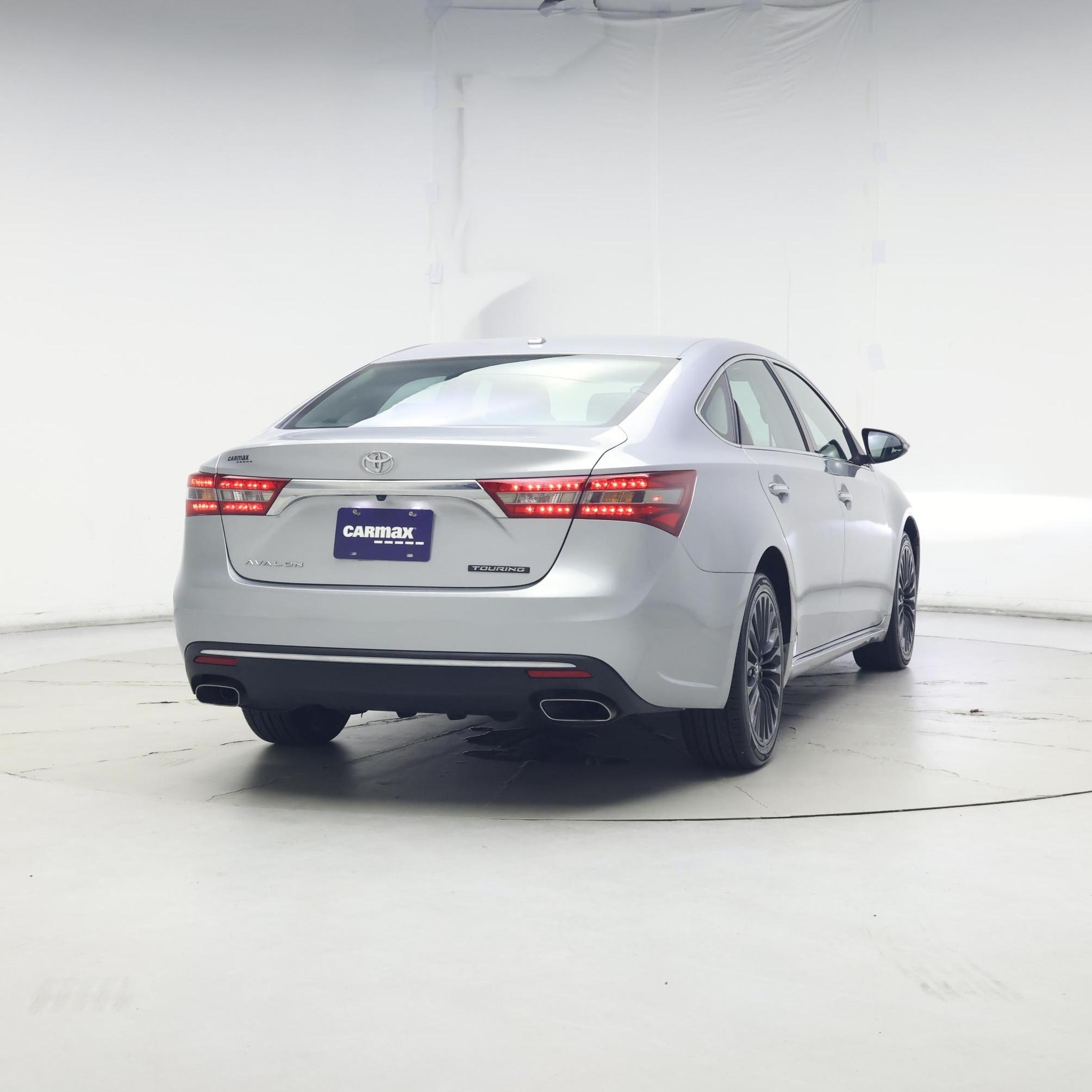 Thumbnail: 2016 Toyota Avalon - 8