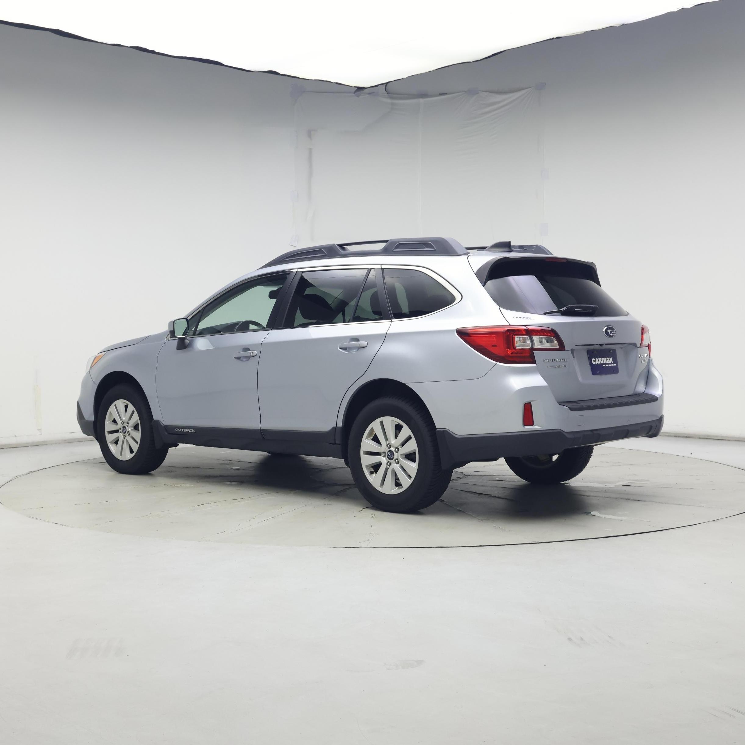Thumbnail: 2016 Subaru Outback - 2