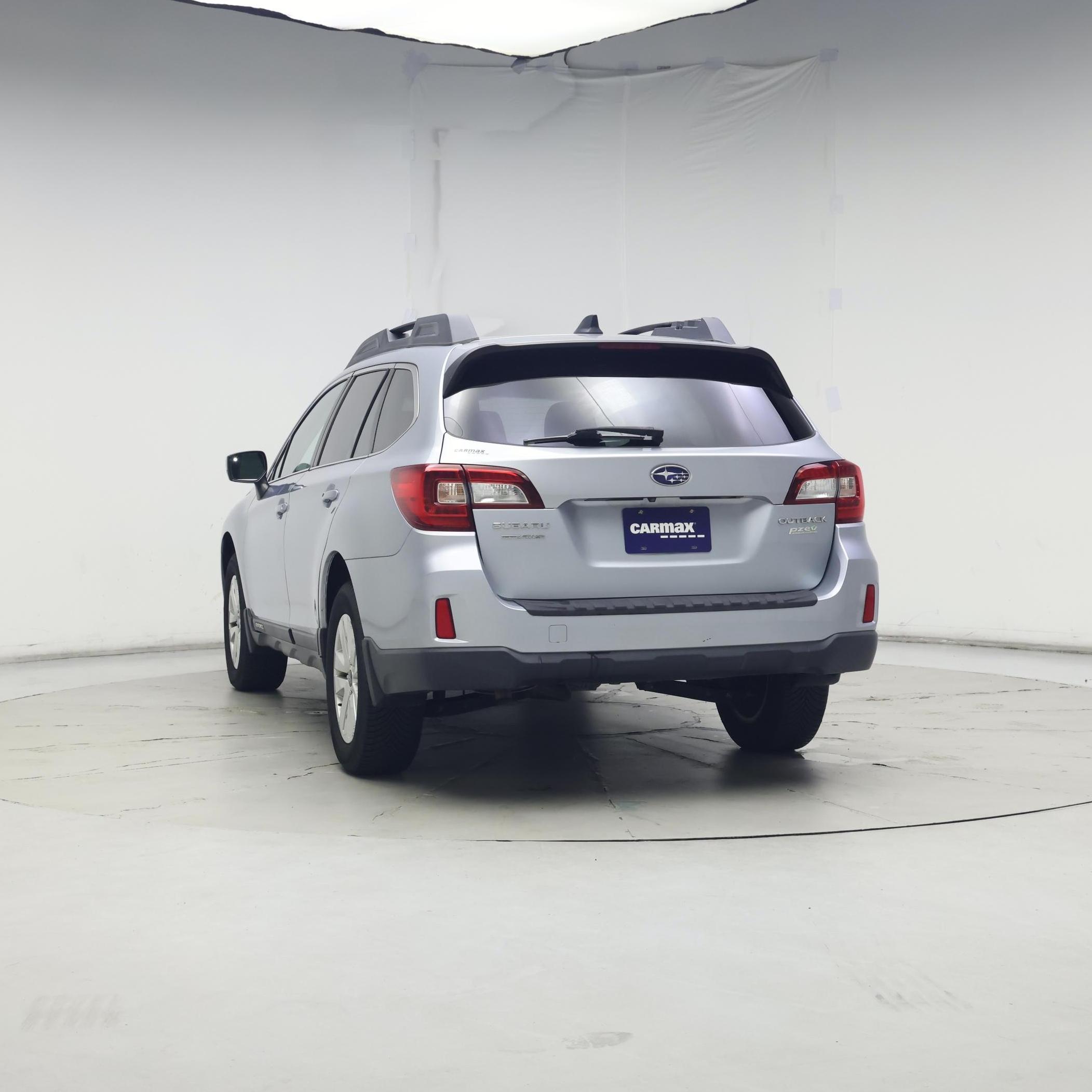 Thumbnail: 2016 Subaru Outback - 6