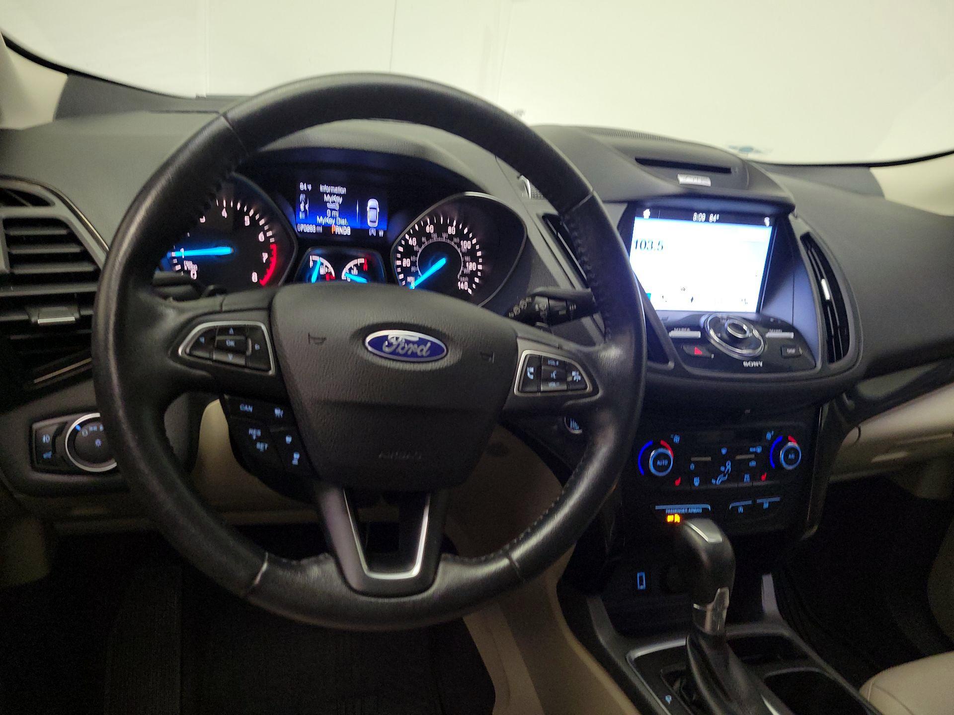 Thumbnail: 2017 Ford Escape - 10